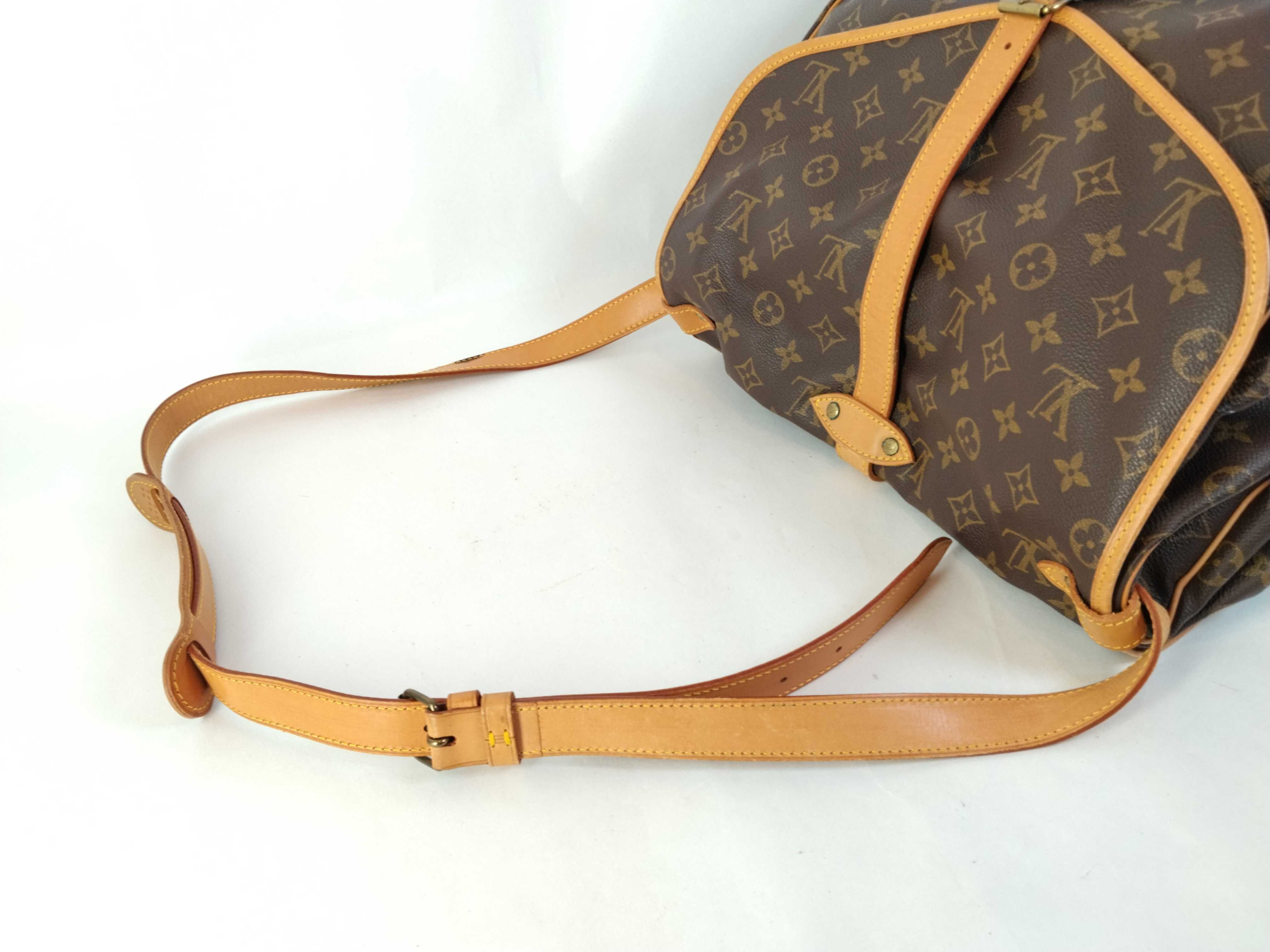 Monogram Vuitton Saumur 35 M42254 AR0972 Shoulder Bag — view 3