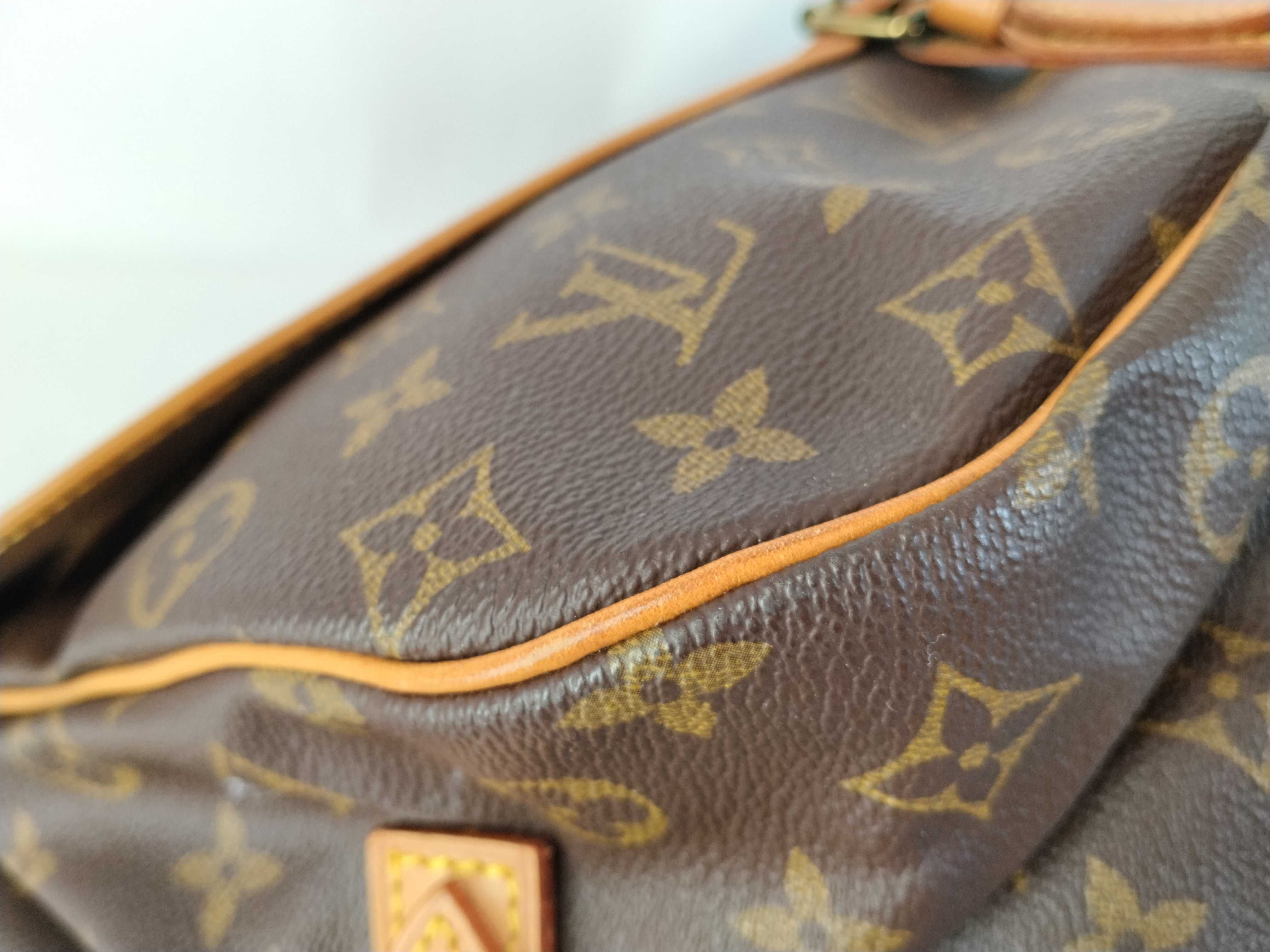 Monogram Vuitton Saumur 35 M42254 AR0972 Shoulder Bag — view 6