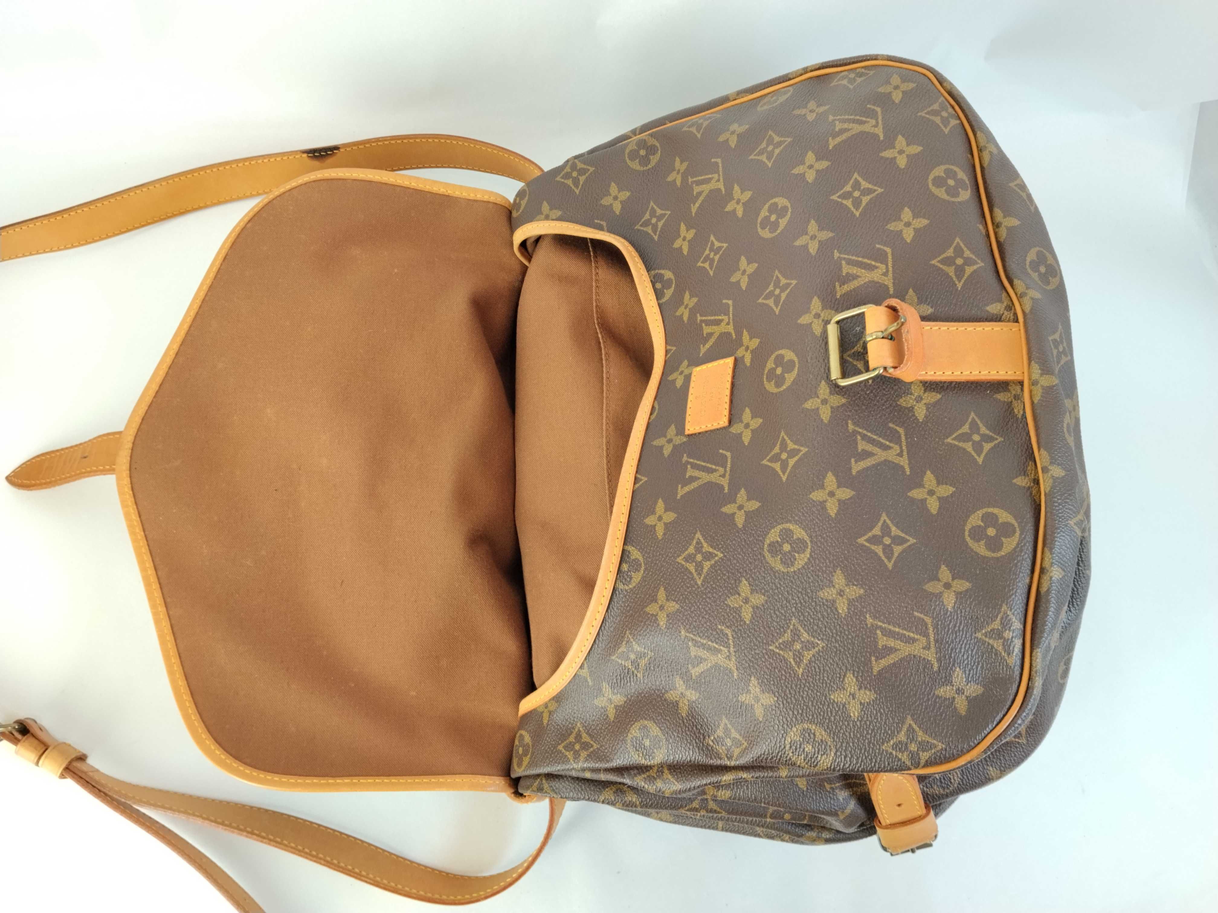 Monogram Vuitton Saumur 35 M42254 AR0972 Shoulder Bag — view 8