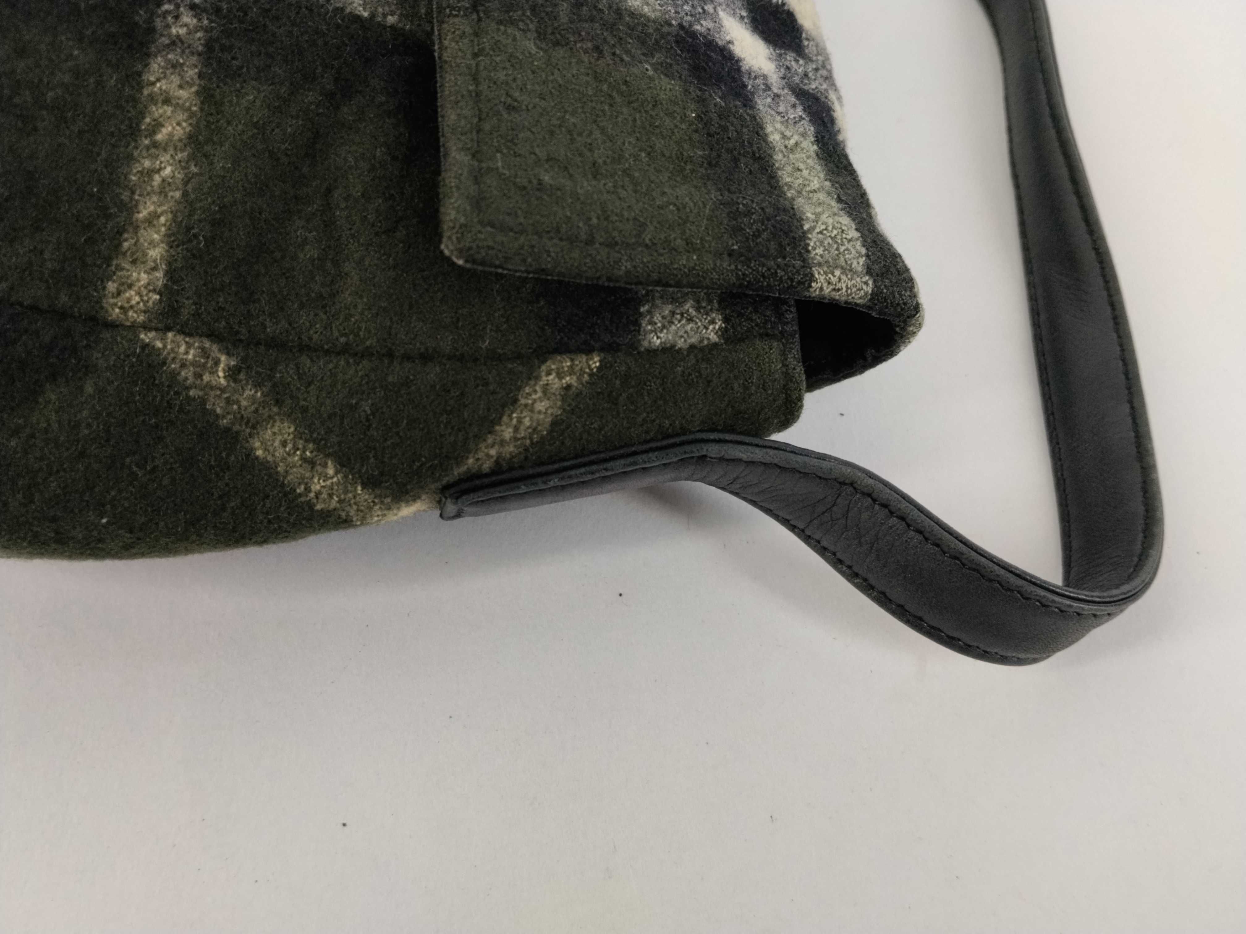 One-Shoulder Bag, Suede, Green Shoulder Bag — view 5