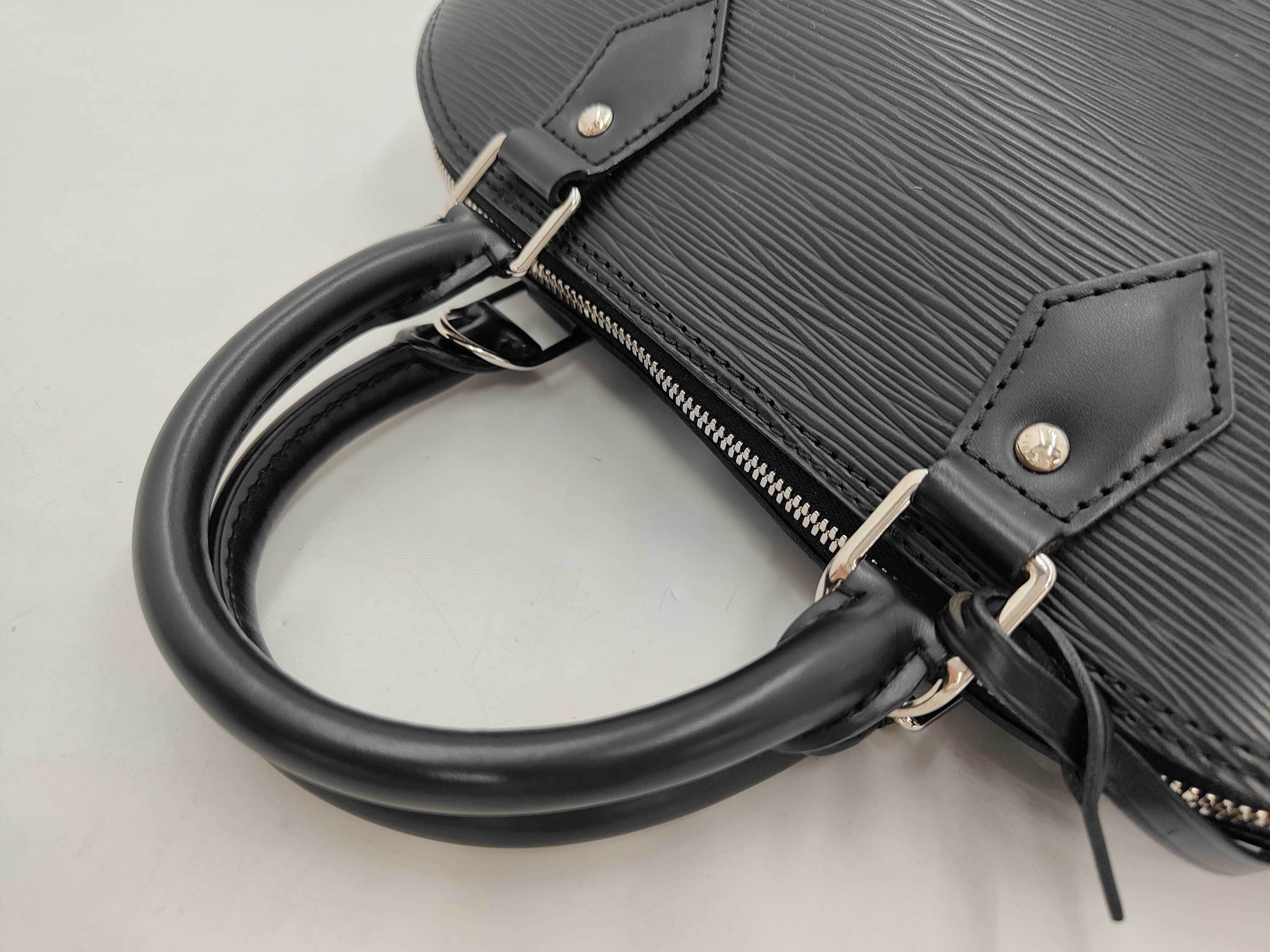 Alma PM Epi Black Handbag — view 5