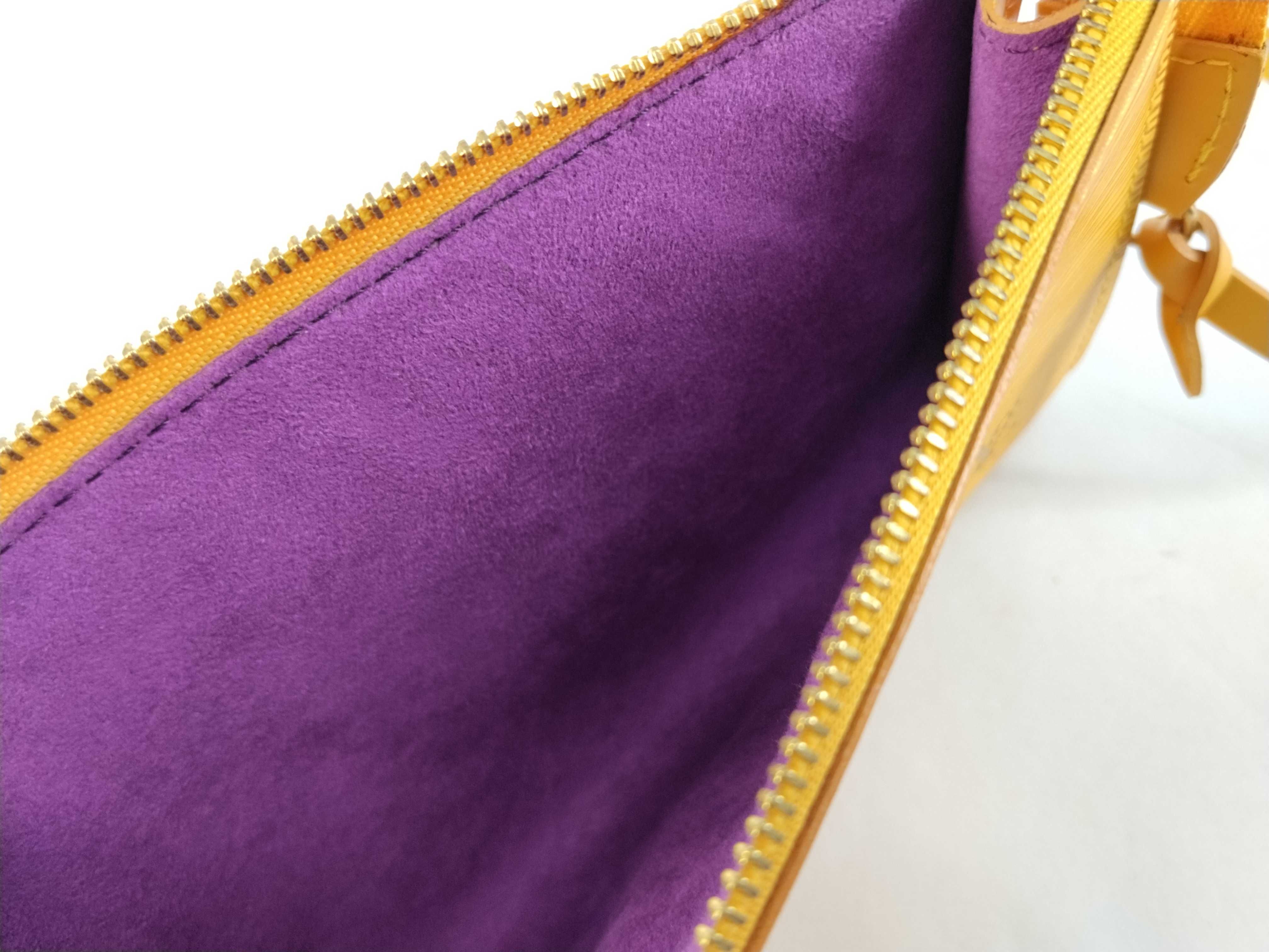 Epi Leather Handbag / Leather Handbag — view 11