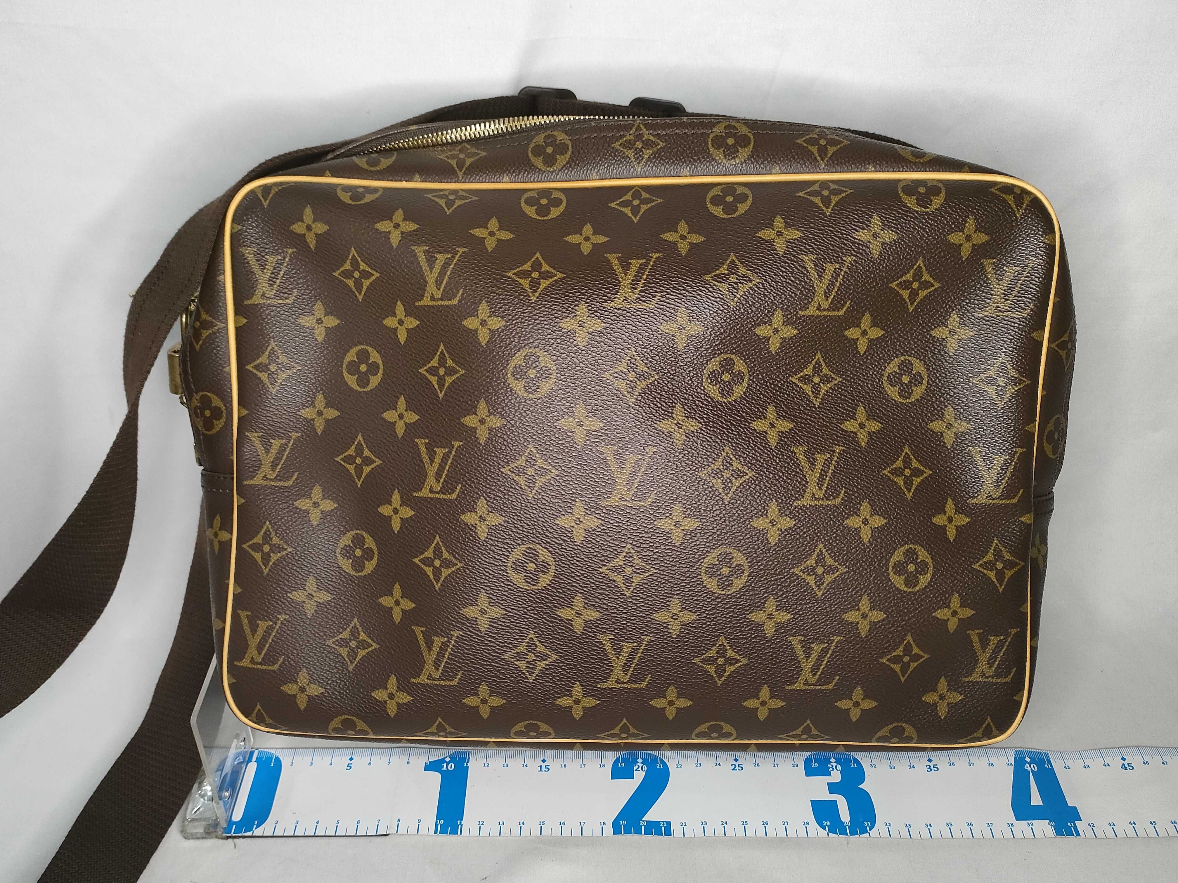 Monogram Reporter GM M45252 Shoulder Bag — view 2