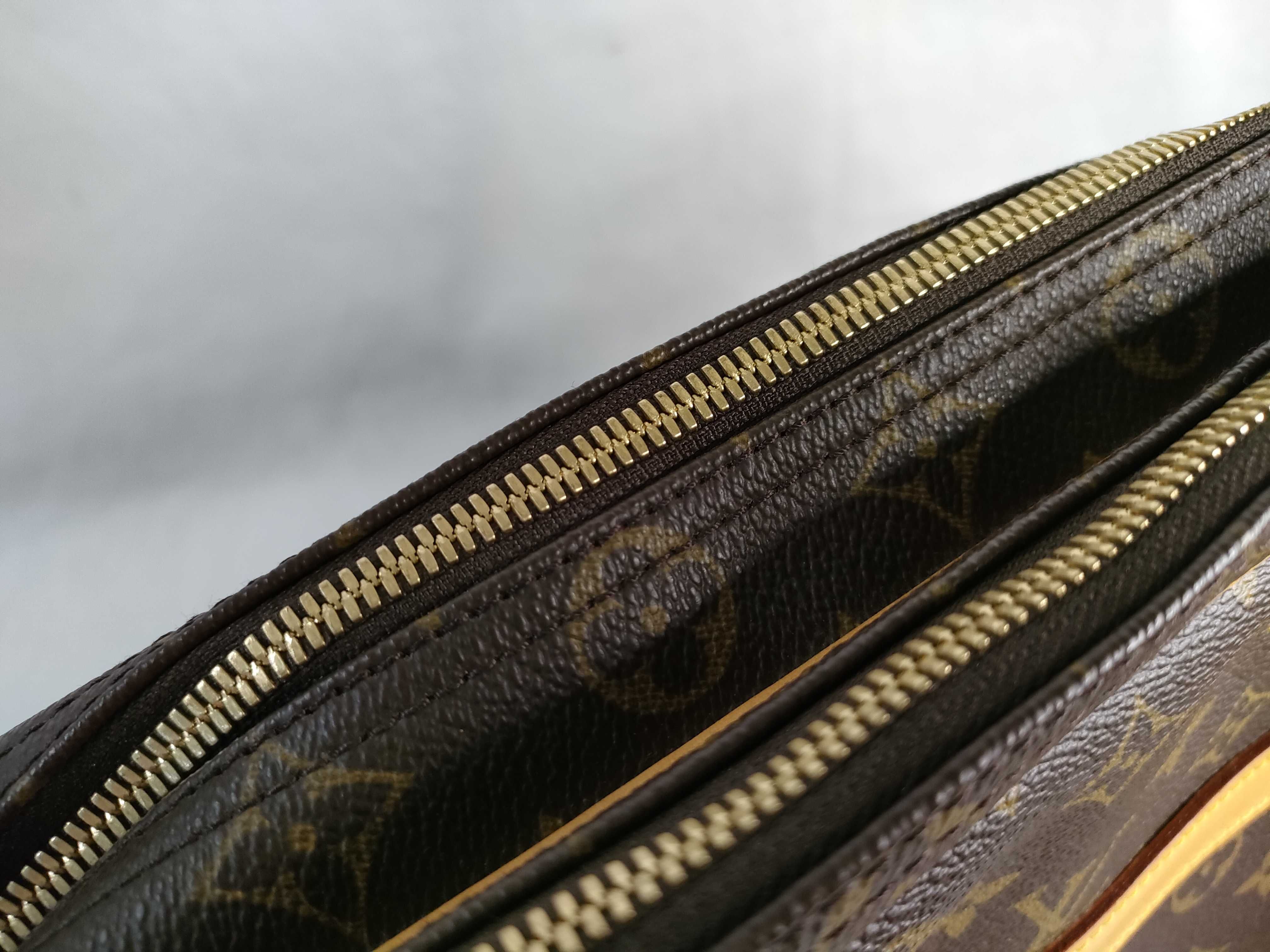 Monogram Reporter GM M45252 Shoulder Bag — view 8