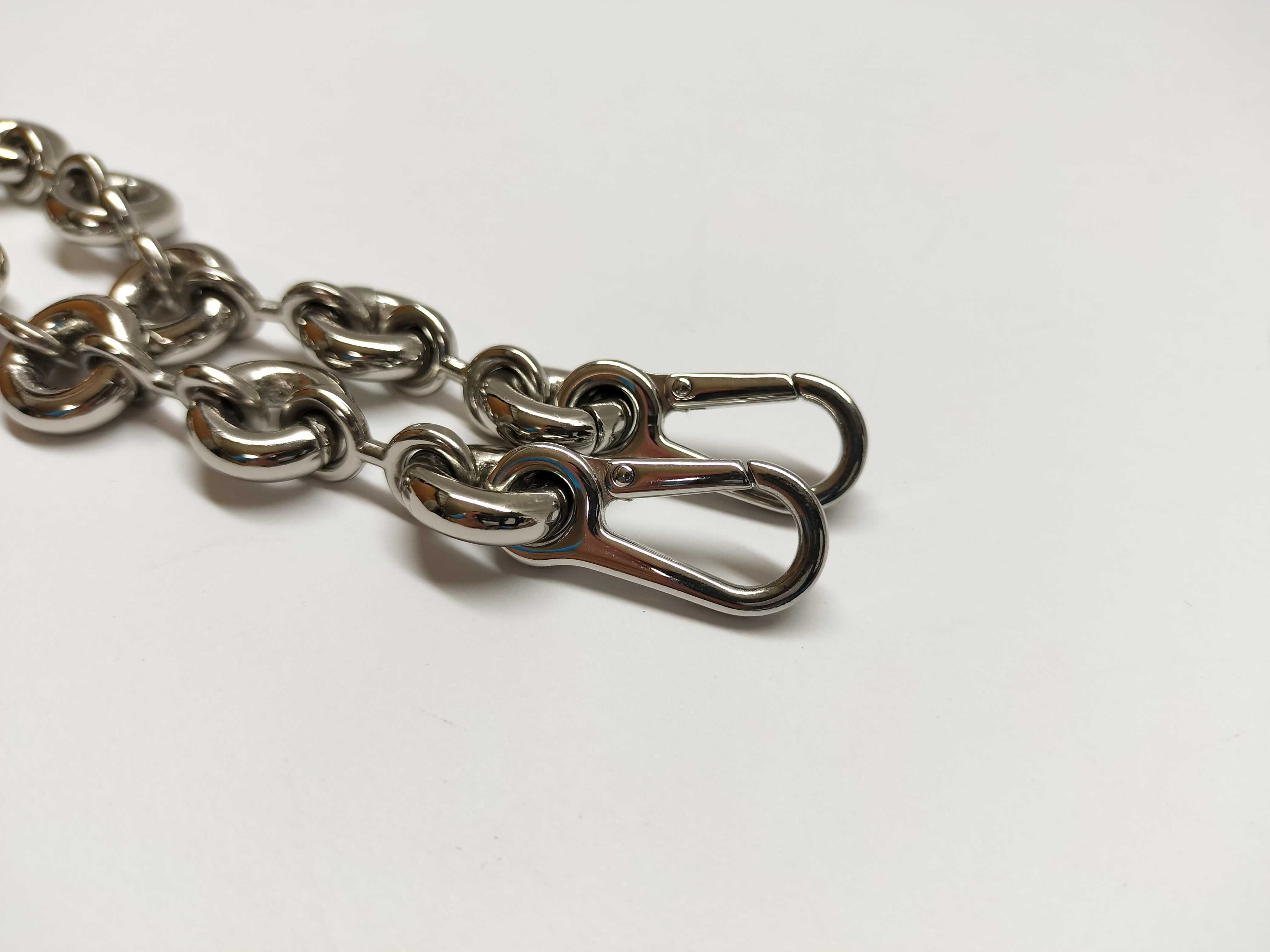 Donut Chain Necklace — view 3