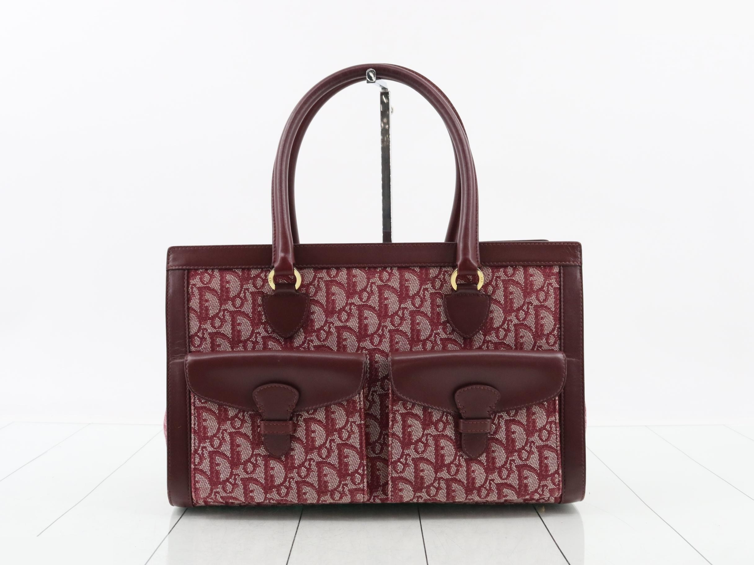 Trotter (bag) - Shoulder bag - Bordeaux