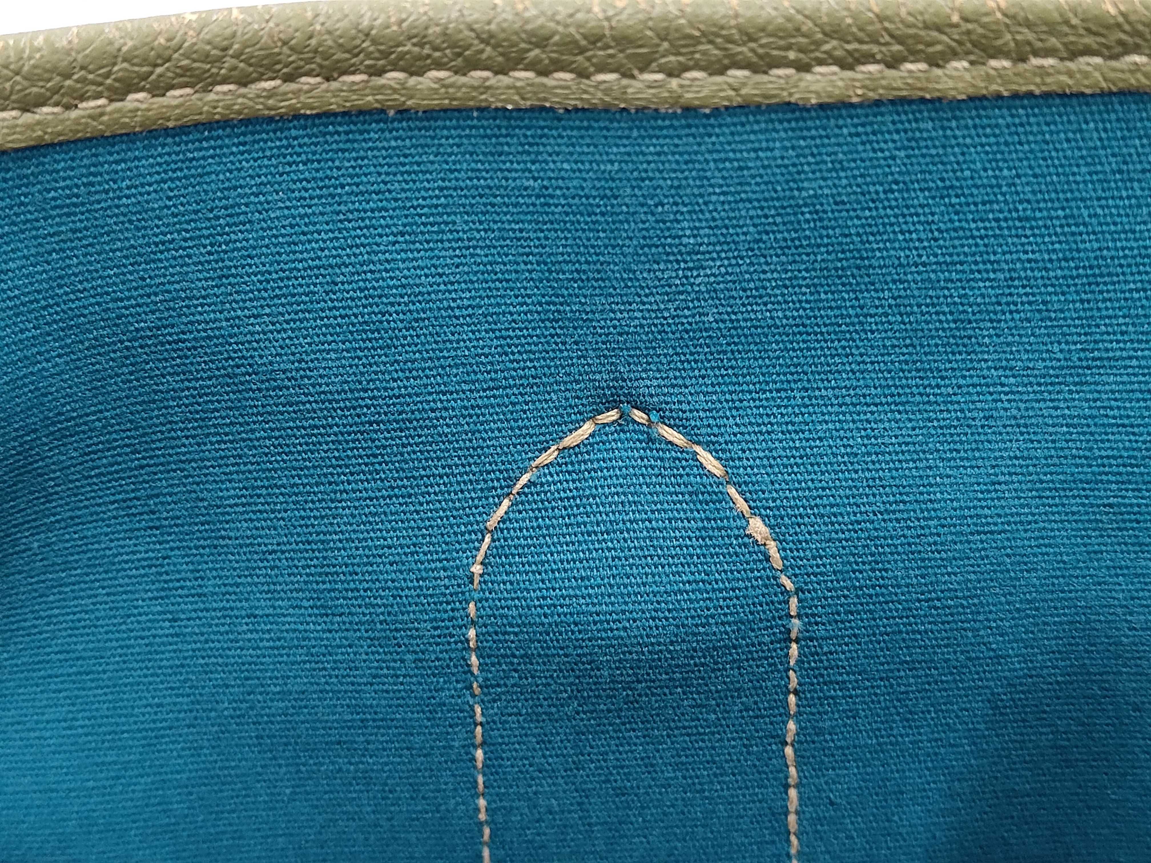Garden Party 36 Anise Green Tote Bag — view 10