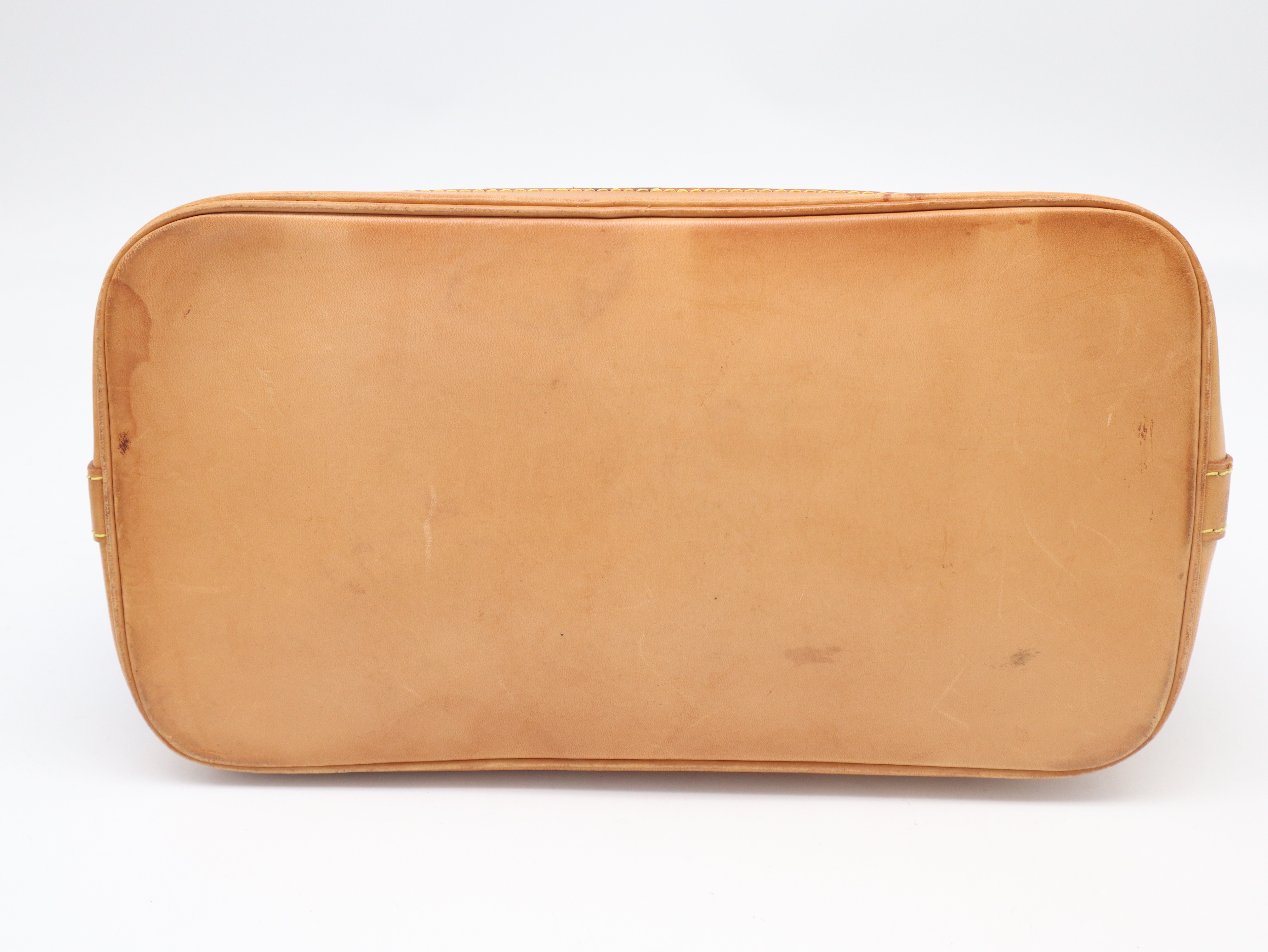 M51130 Monogram Alma (old model) handbag — view 5