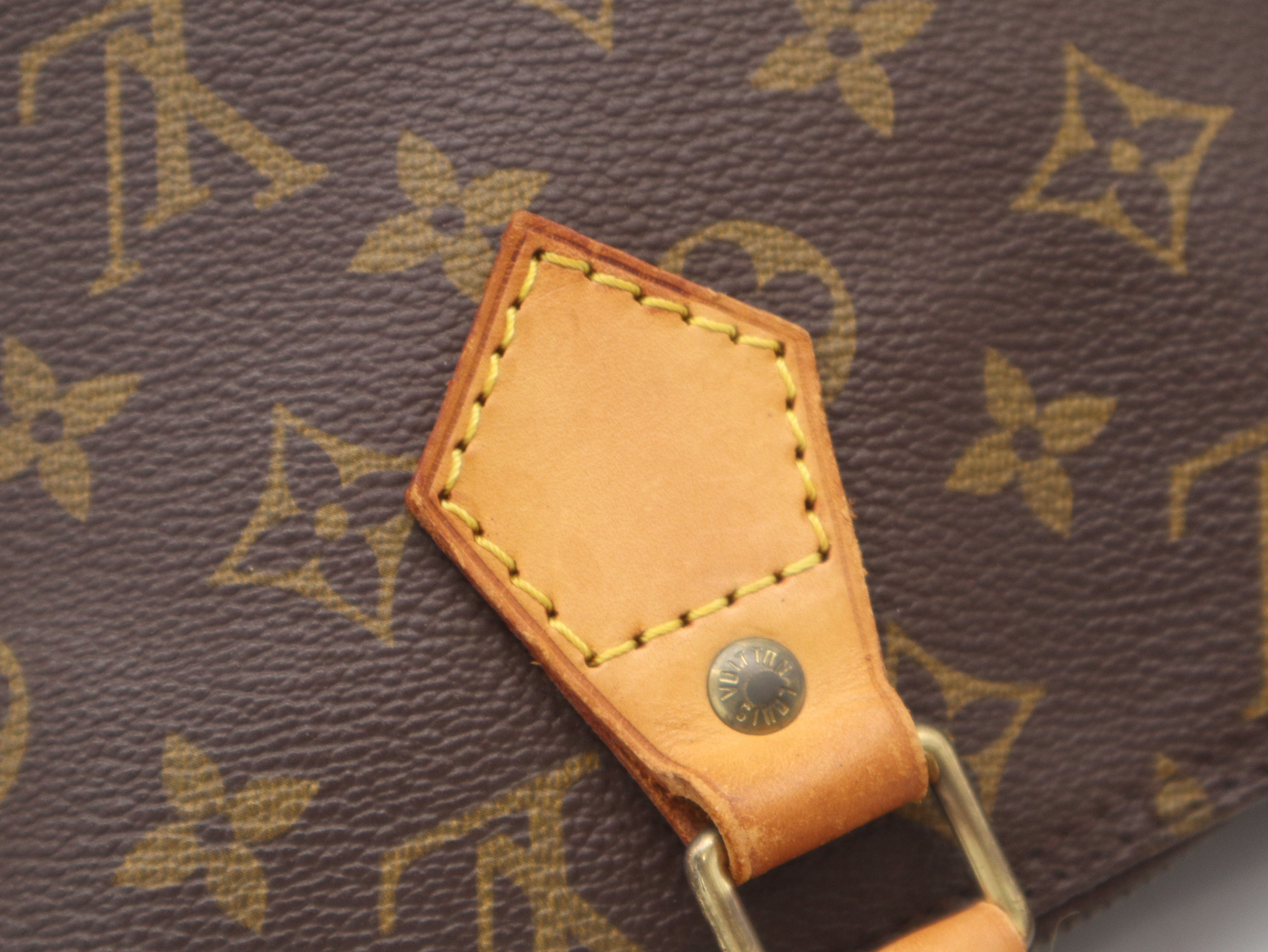 M51130 Monogram Alma (old model) handbag — view 7