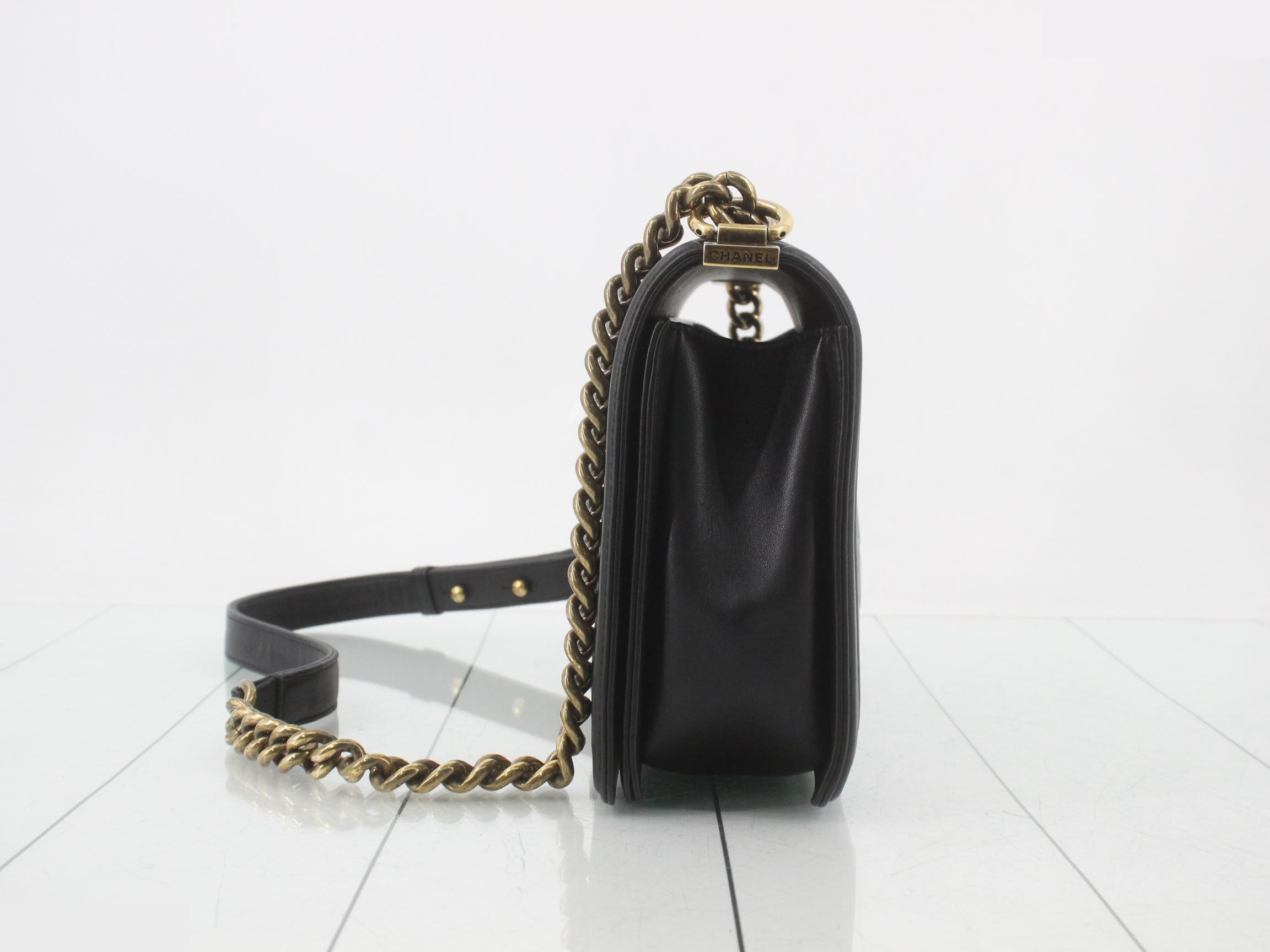 Shoulder bag — view 3