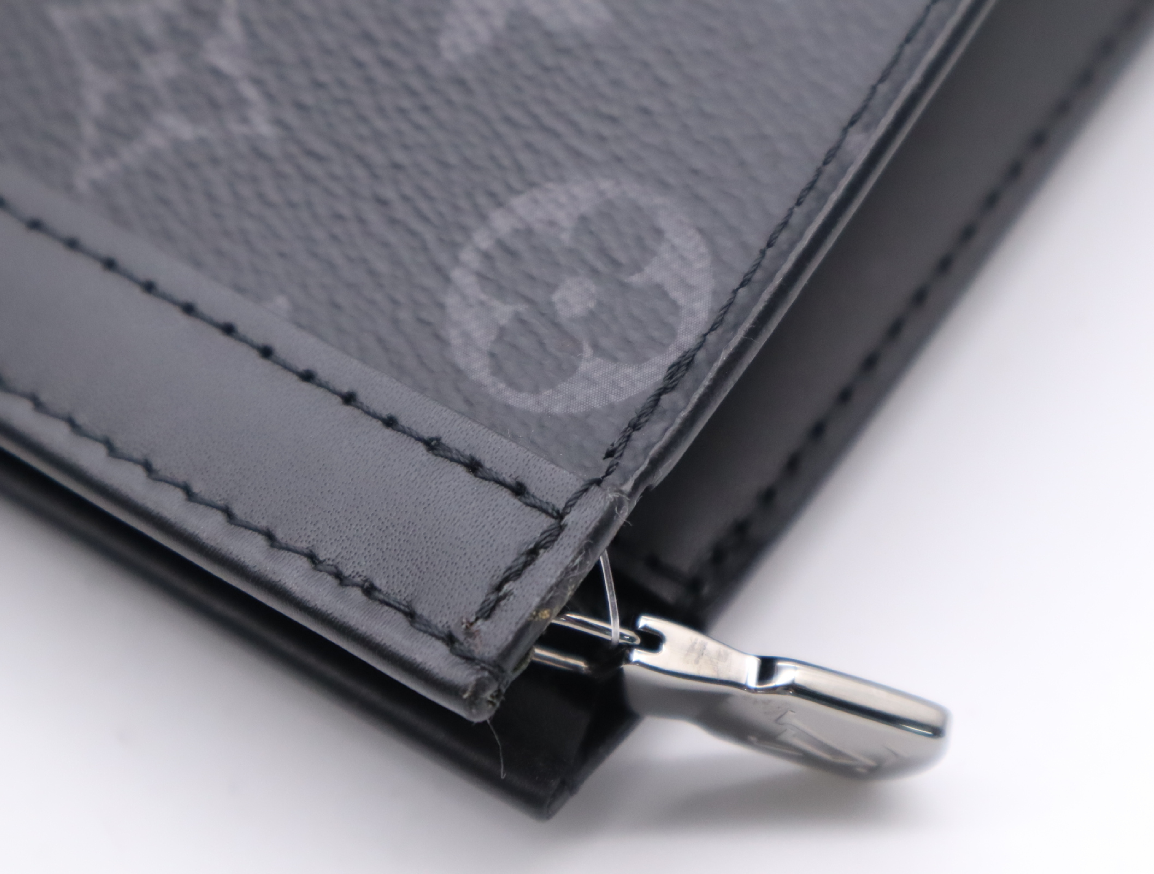 M61692 Eclipse Pochette Voyage MM Second Bag — view 9