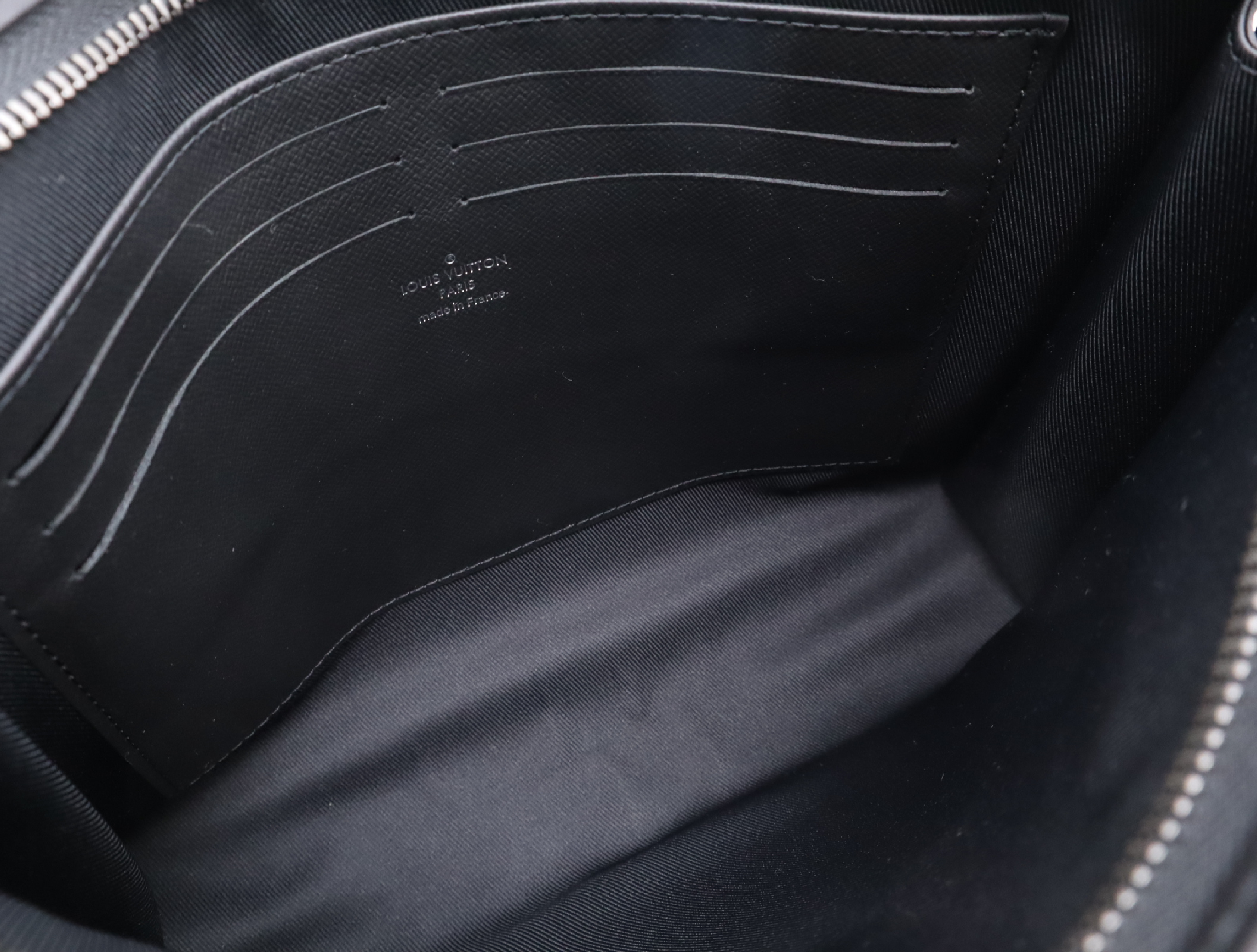 M61692 Eclipse Pochette Voyage MM Second Bag — view 10
