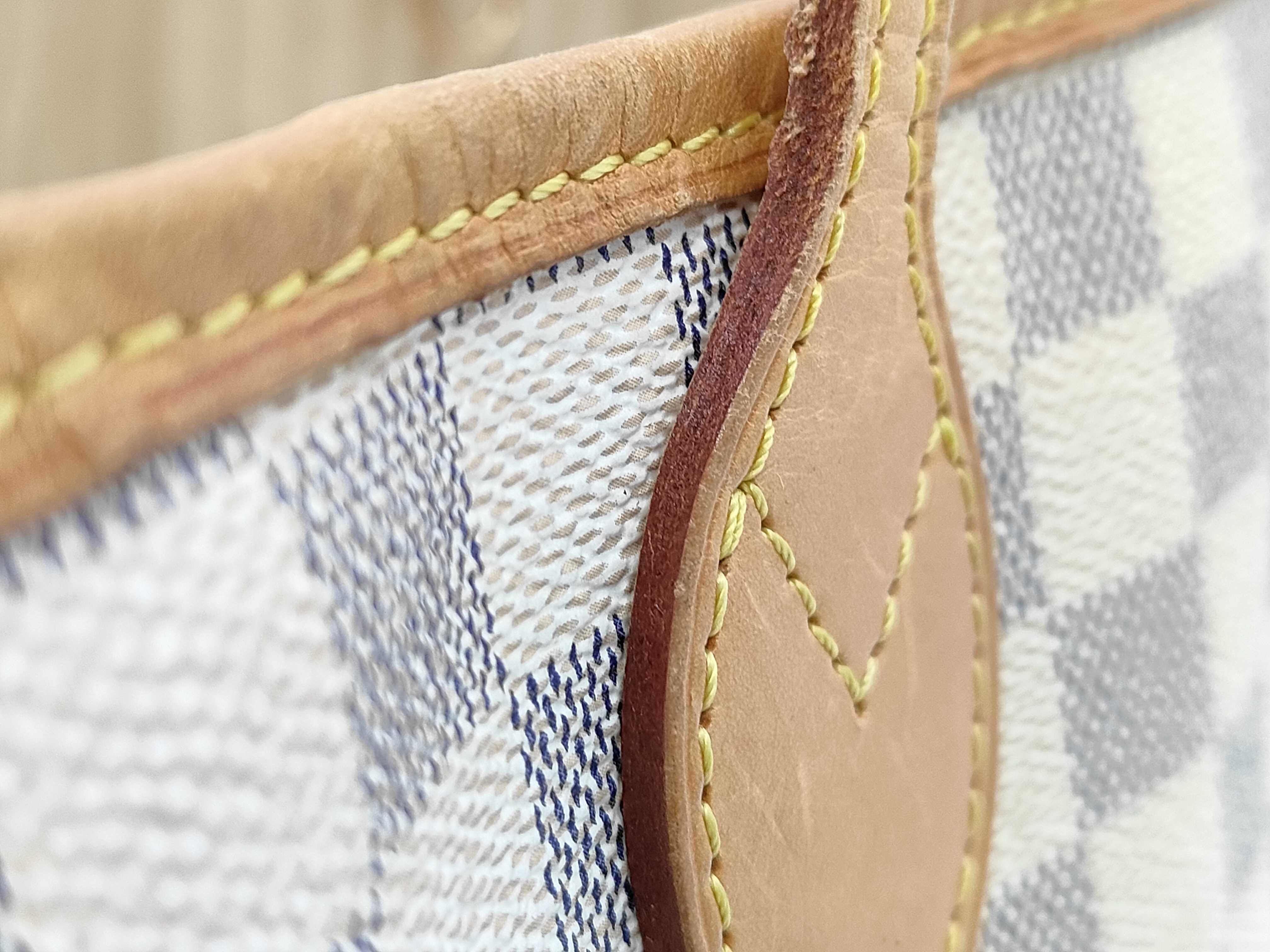 Damier Azur N41361 Neverfull MM Tote Bag — view 3