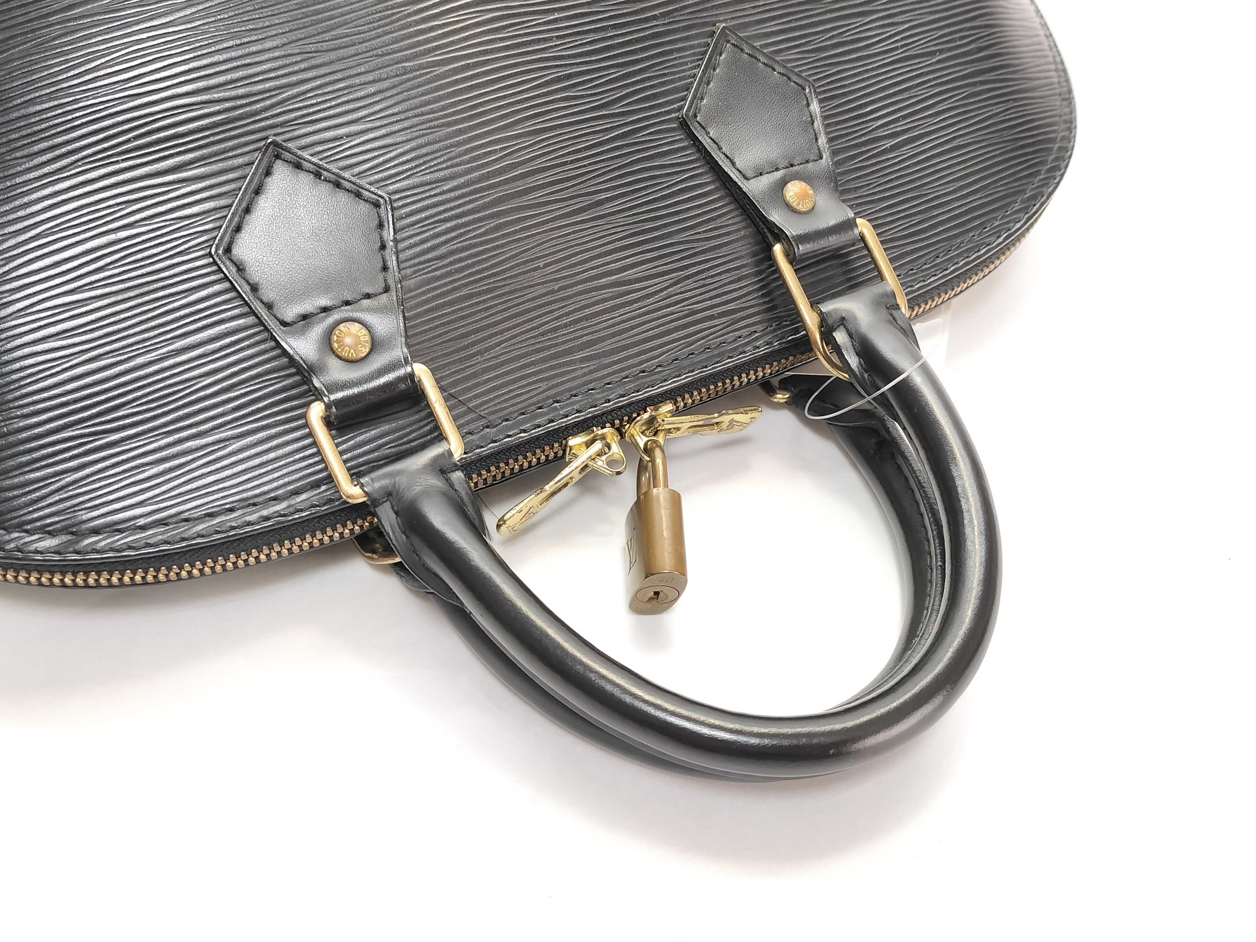 Epi M52142 Alma PM Handbag — view 5