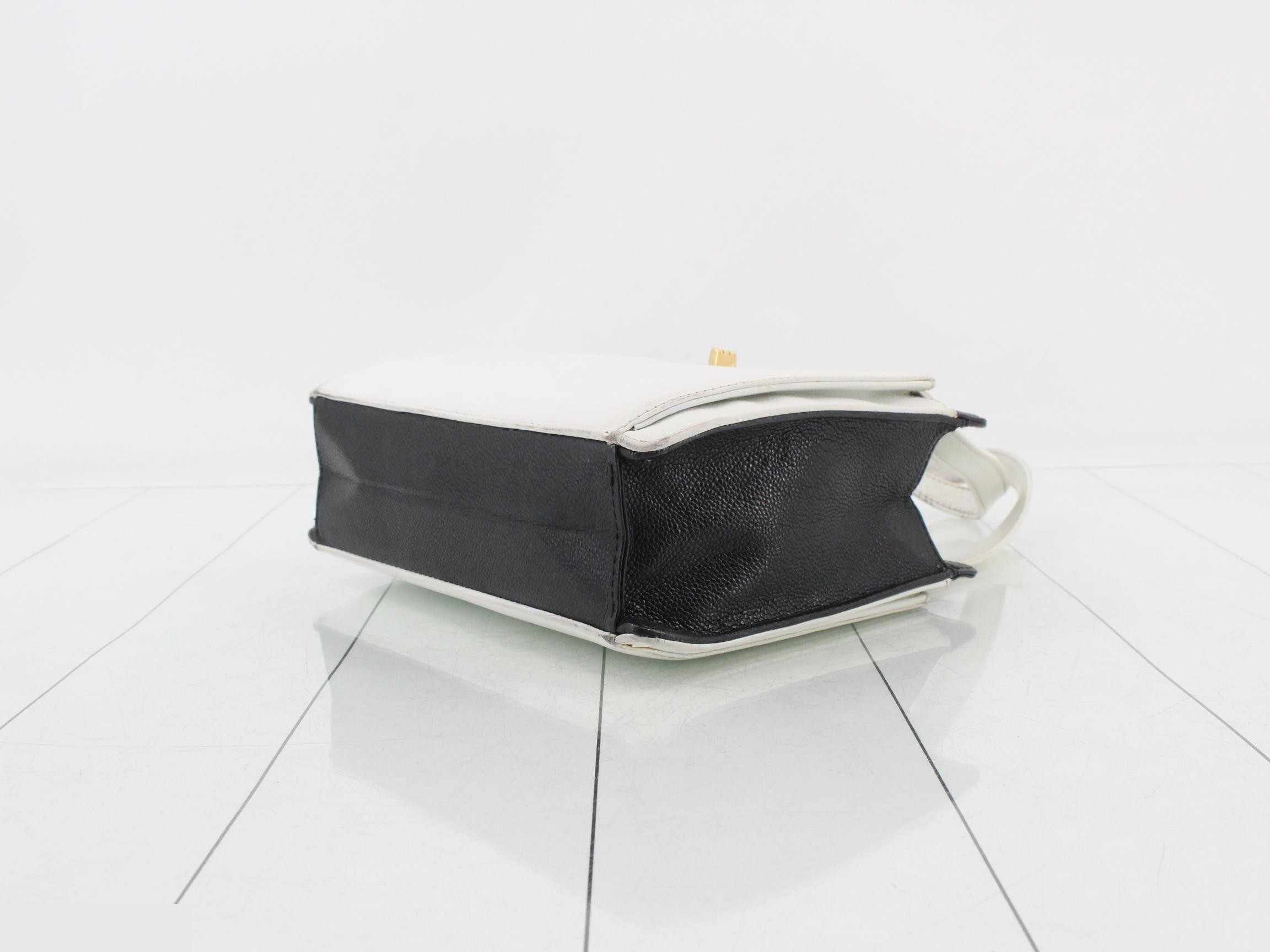 Caviar leather, 2.55 hardware, two-tone handbag — view 6
