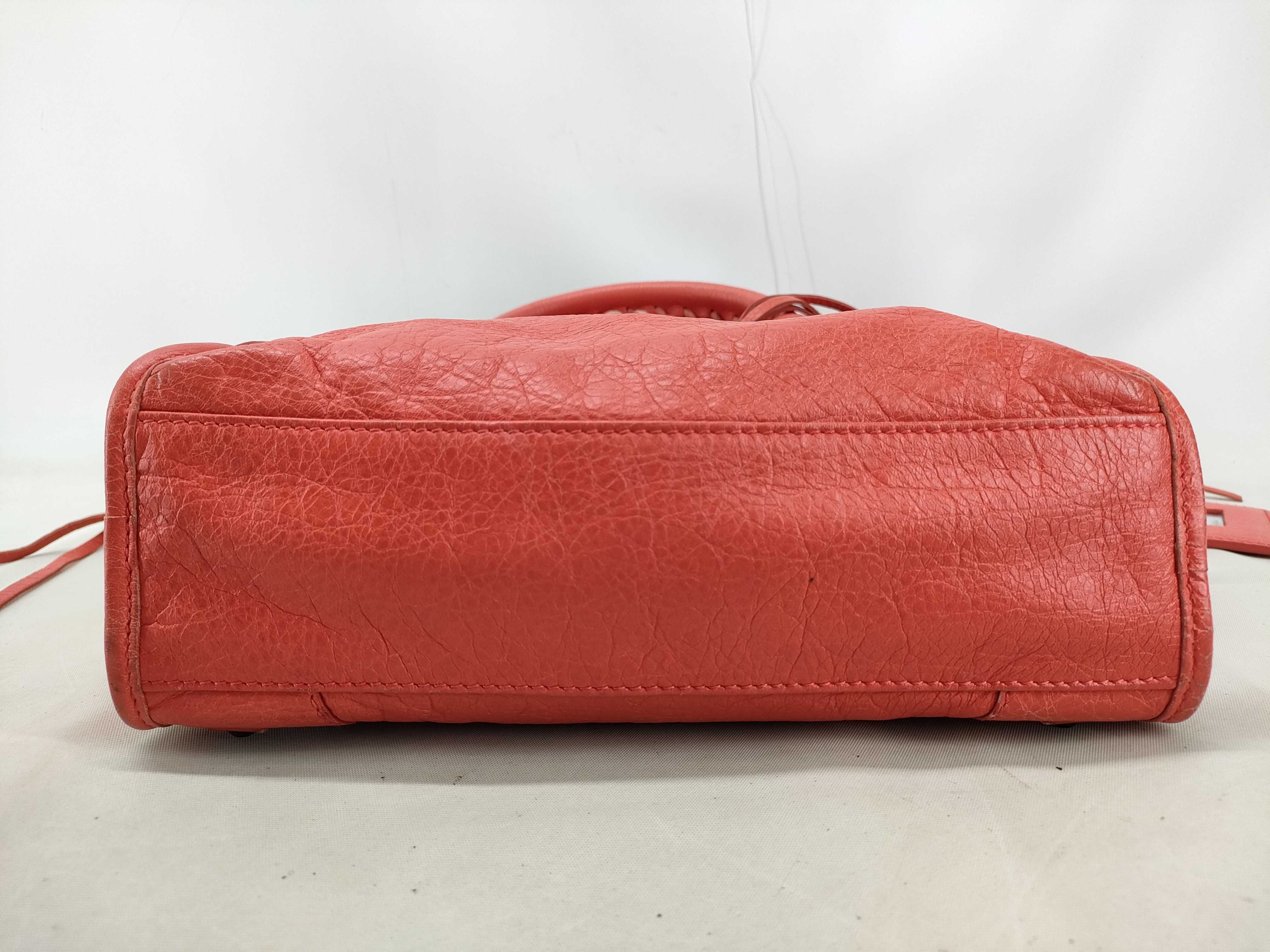 The First City 2-way Handbag — view 3