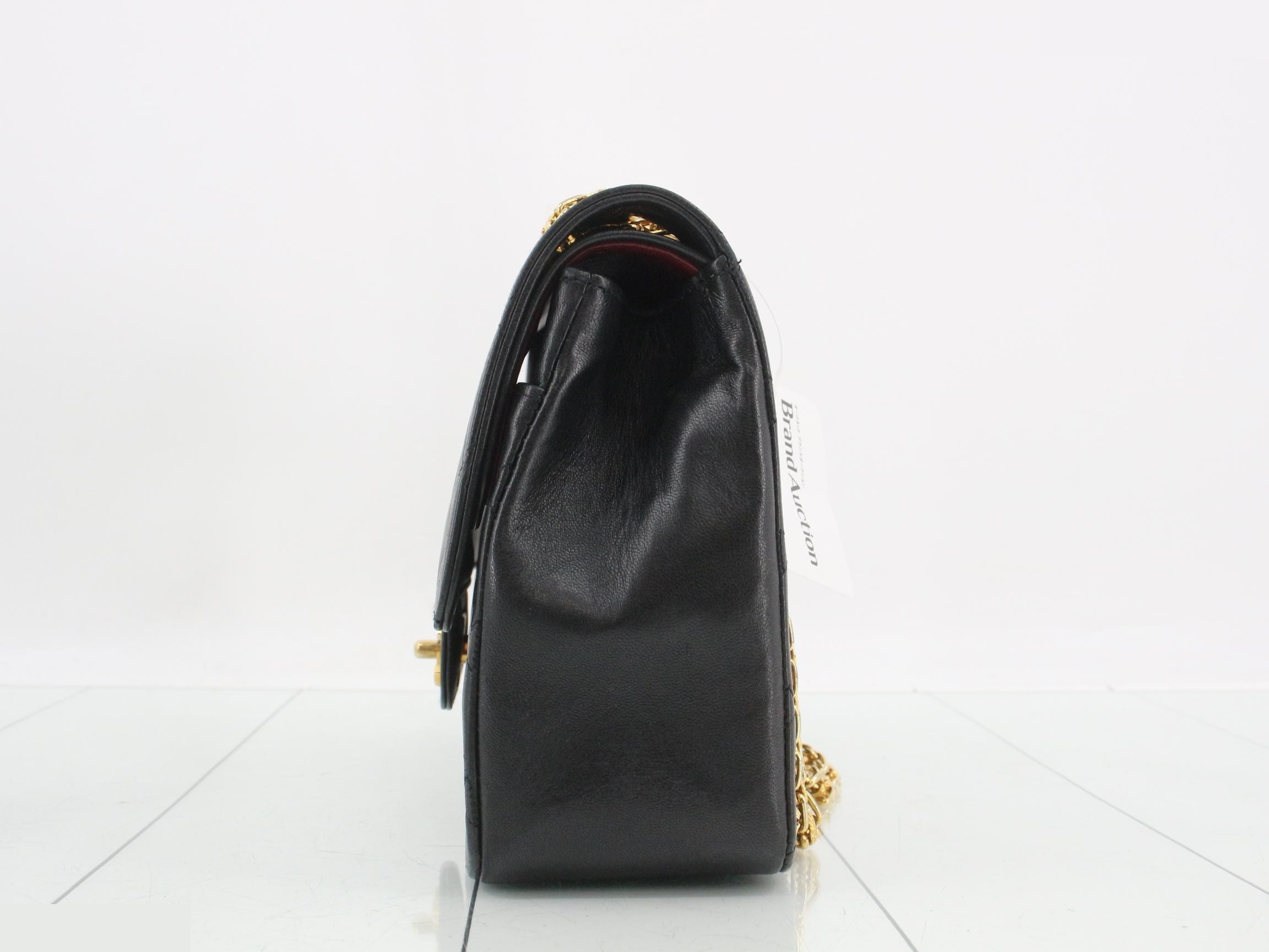 Matelassé (bag) - Shoulder bag — view 3