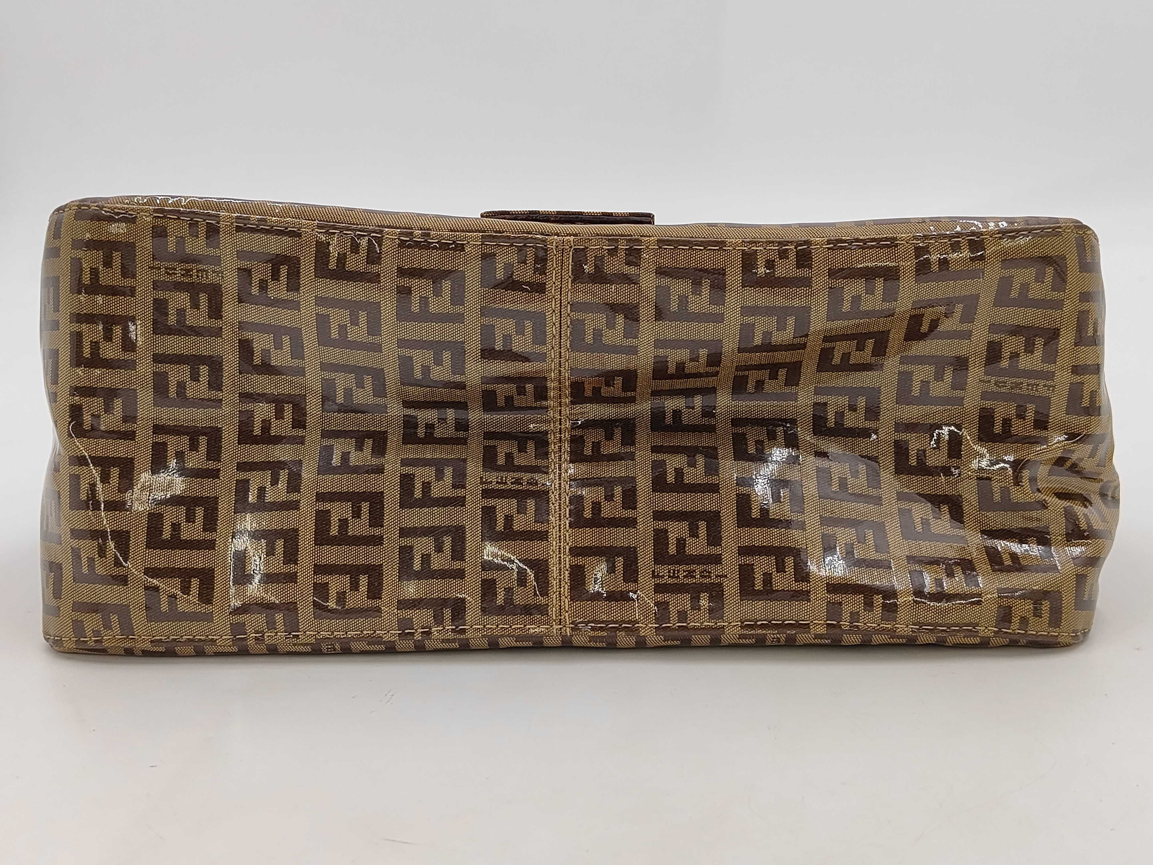Vinyl Zucchino Mamma Shoulder Bag — view 6