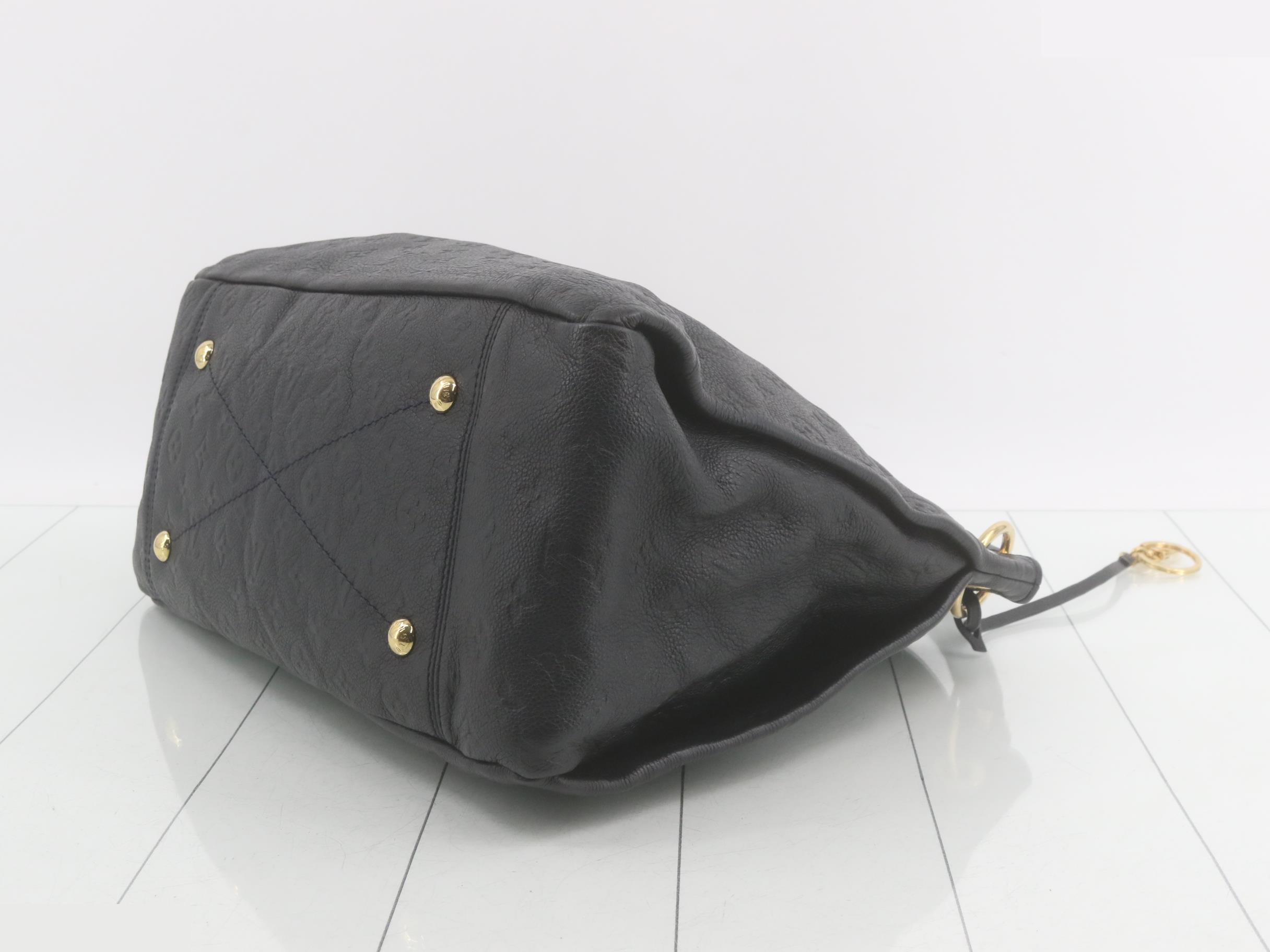 Monogram Empreinte Artsy MM Noir Shoulder Bag — view 6