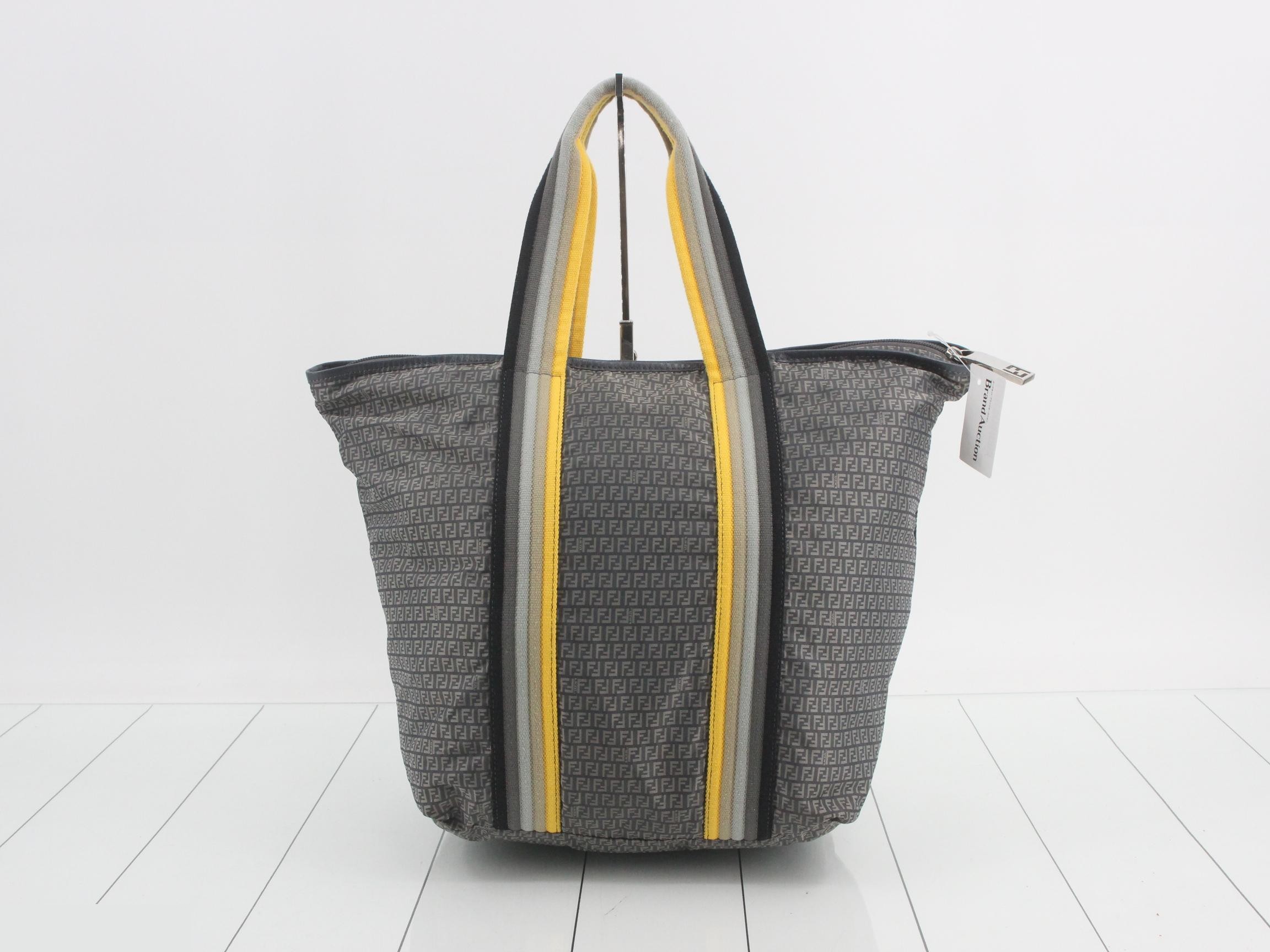 Zucchino Tote Bag, Gray Nylon — view 2