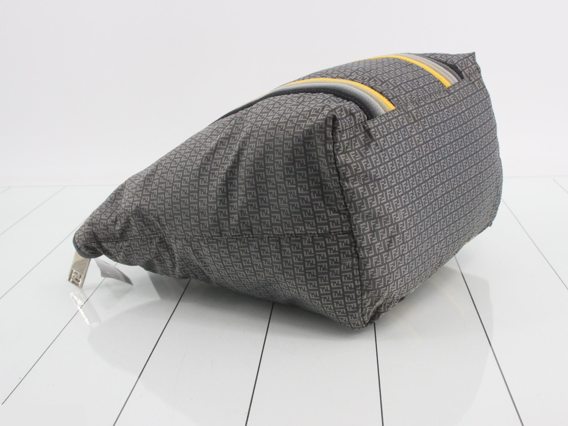 Zucchino Tote Bag, Gray Nylon — view 5