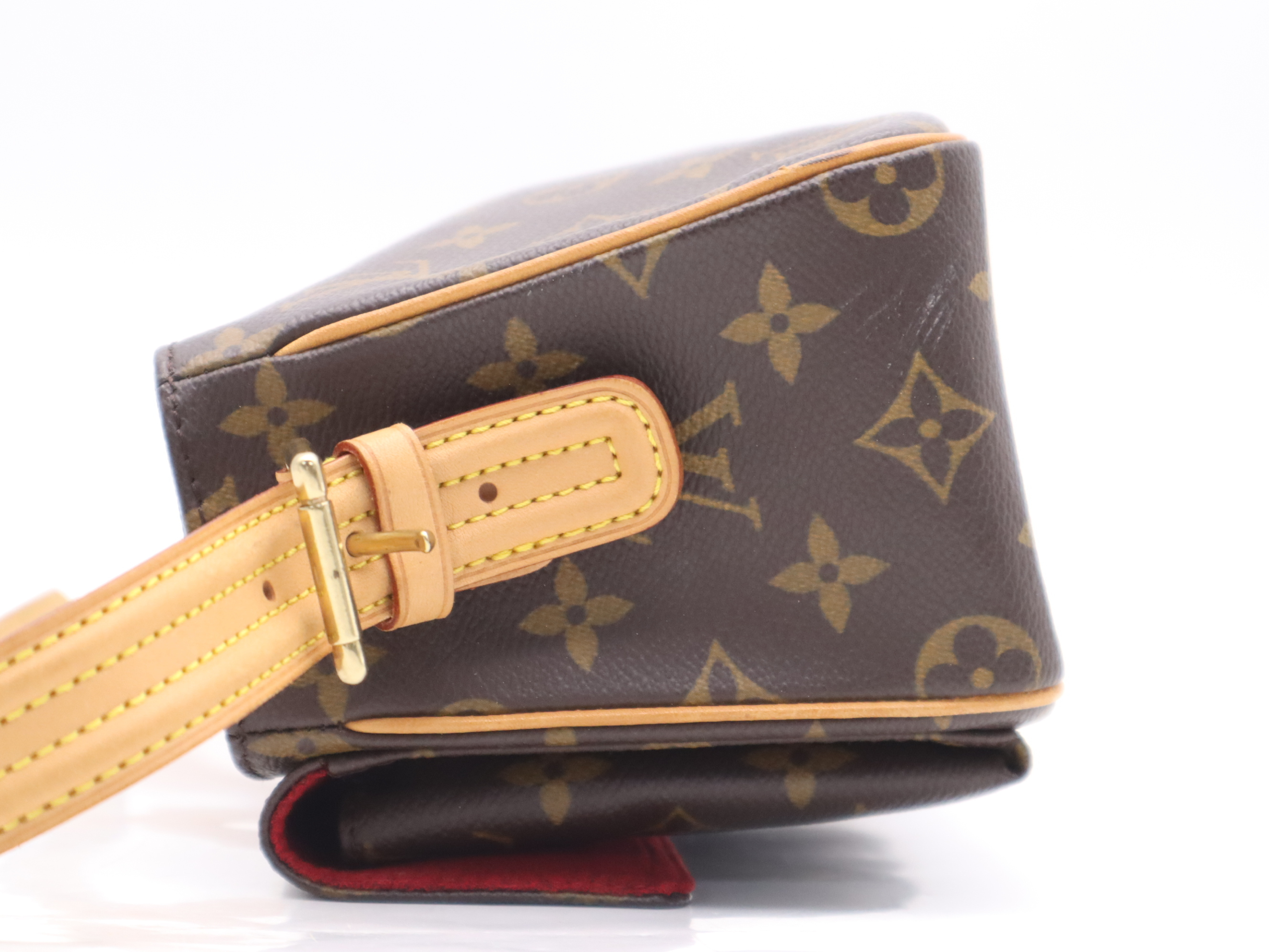 M51164 Monogram Viva Cite MM Shoulder Bag — view 3