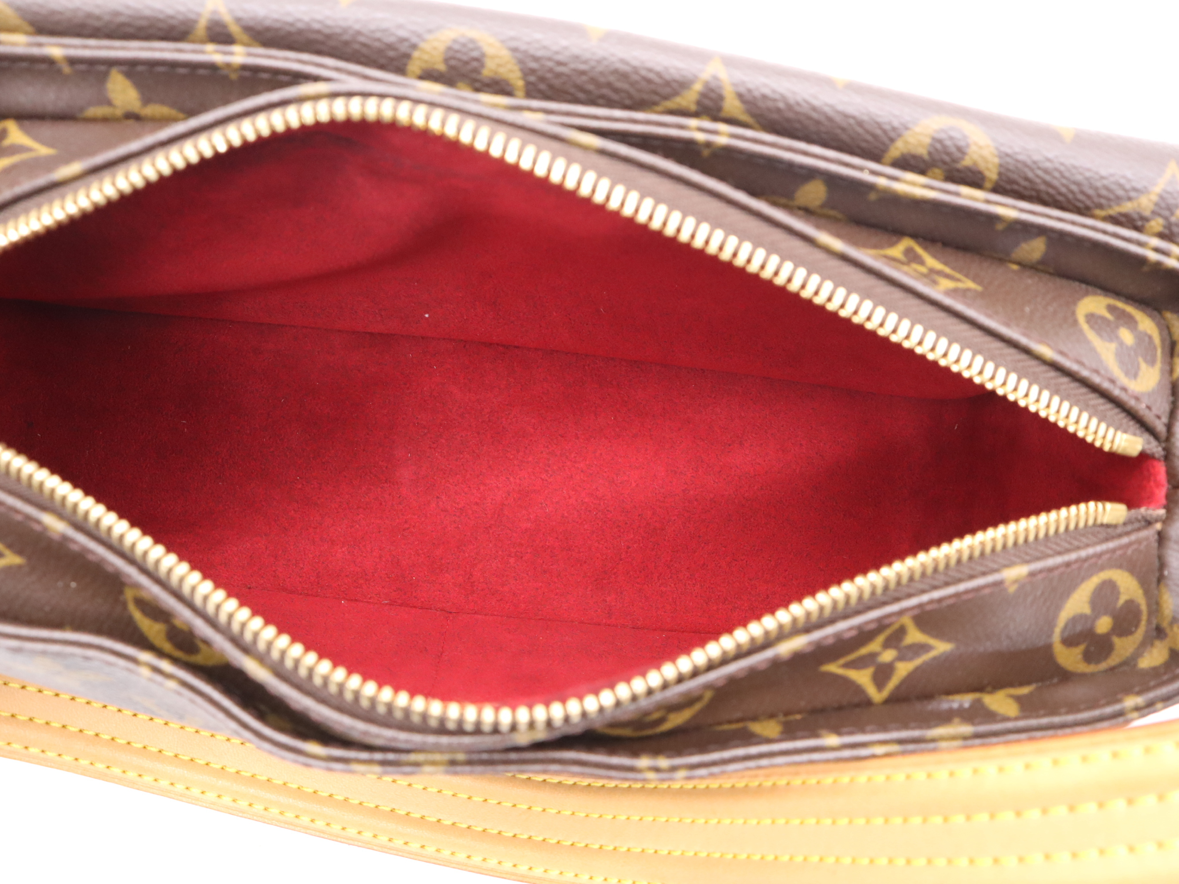 M51164 Monogram Viva Cite MM Shoulder Bag — view 10