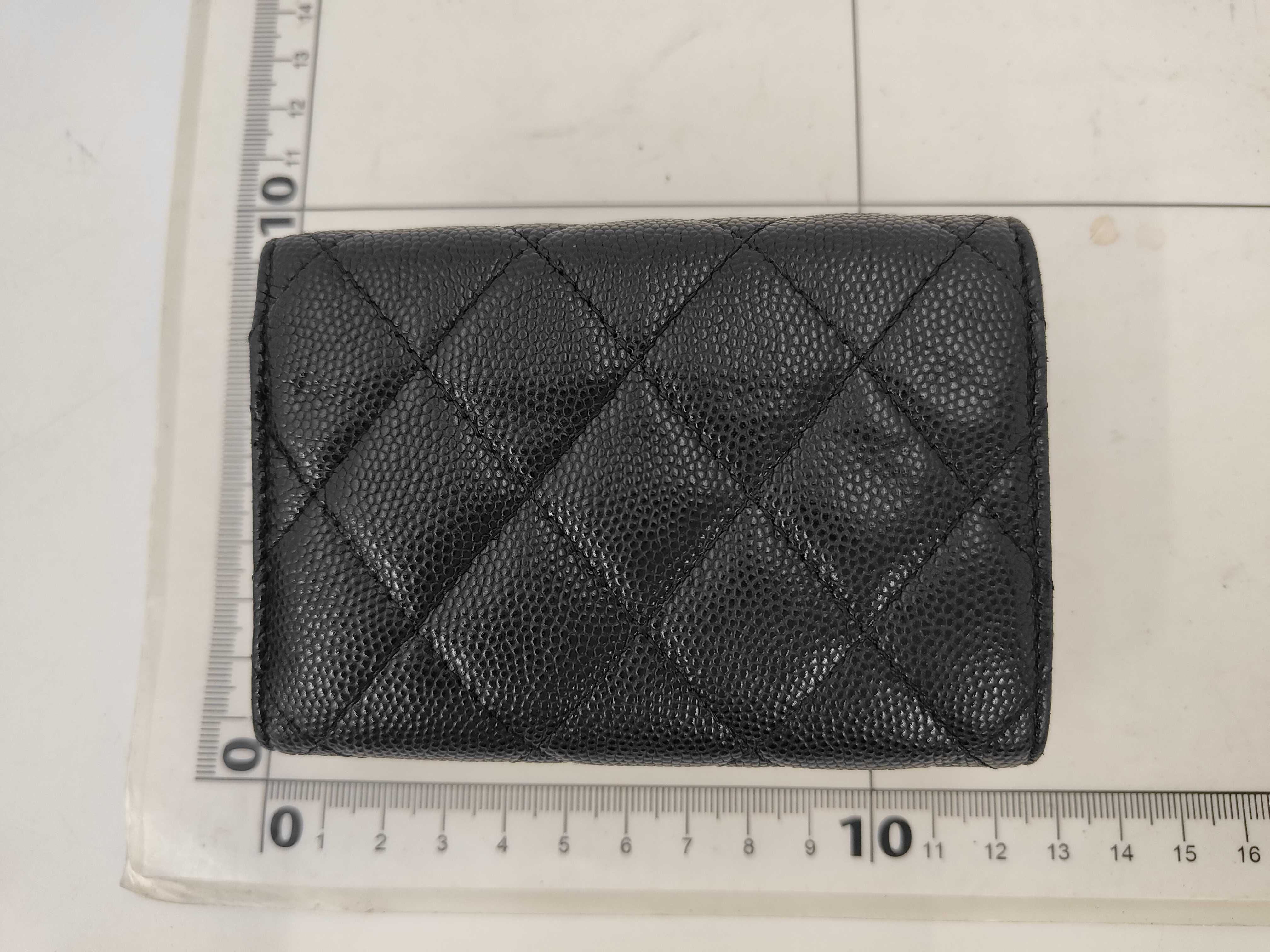 Matelassé Tri-fold Wallet, Caviar Leather, Black, Random Design, Complete with Accessories — view 2