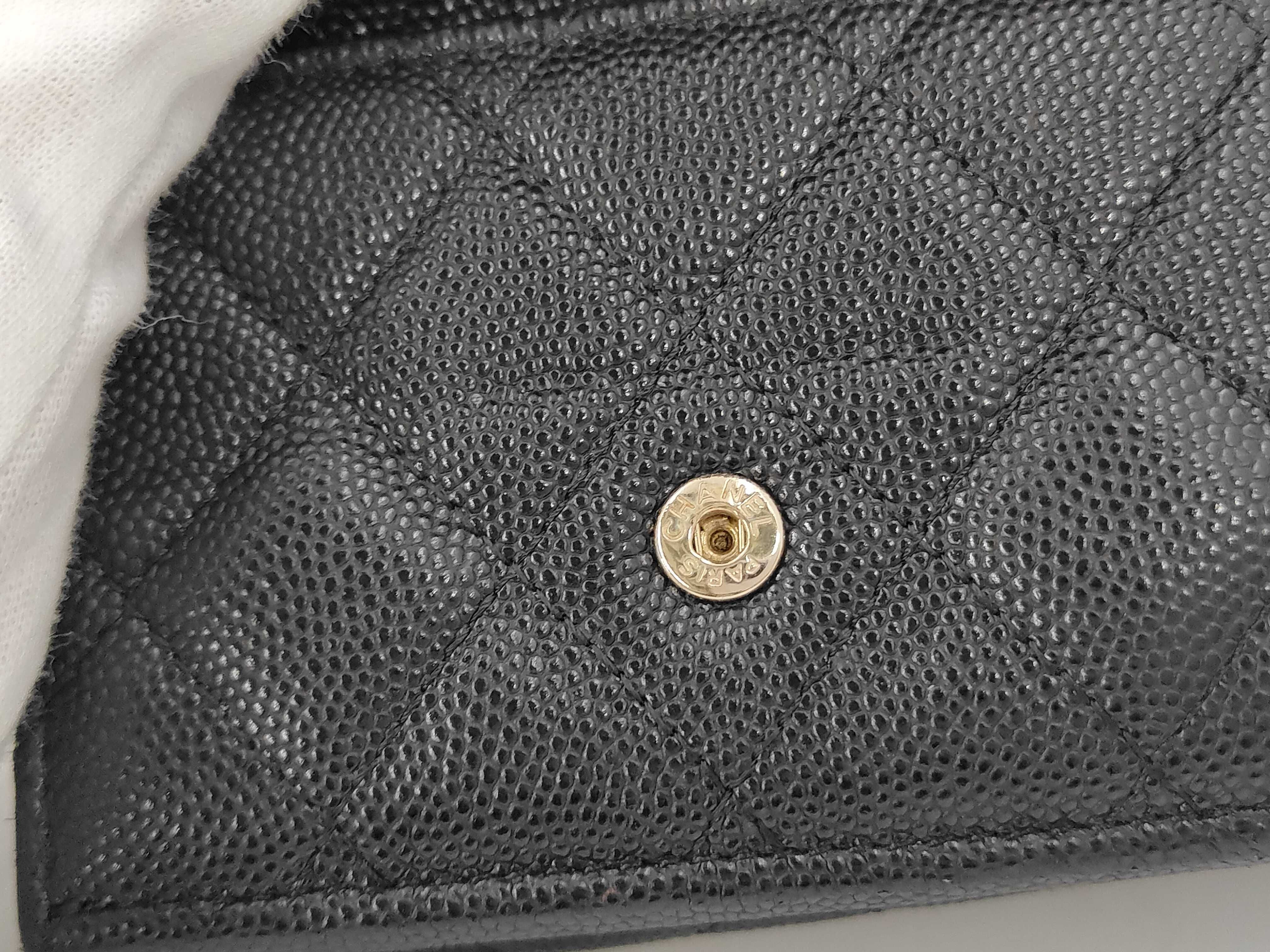 Matelassé Tri-fold Wallet, Caviar Leather, Black, Random Design, Complete with Accessories — view 4