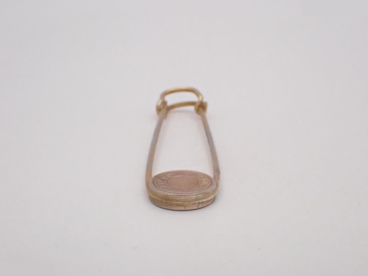 Sellier brooch, quilt pin — view 3