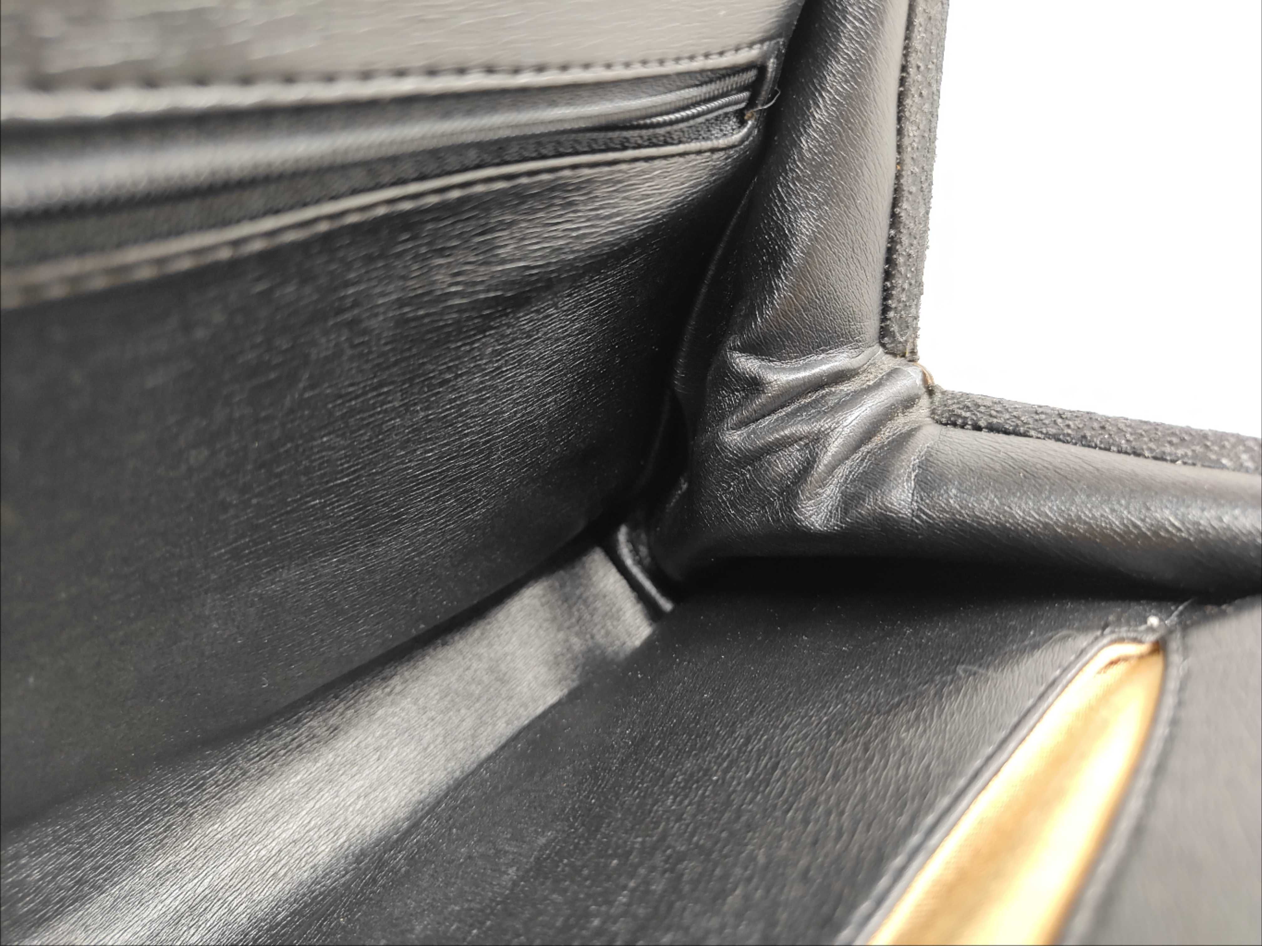 handbag, leather shoulder bag with clasp closure — view 13