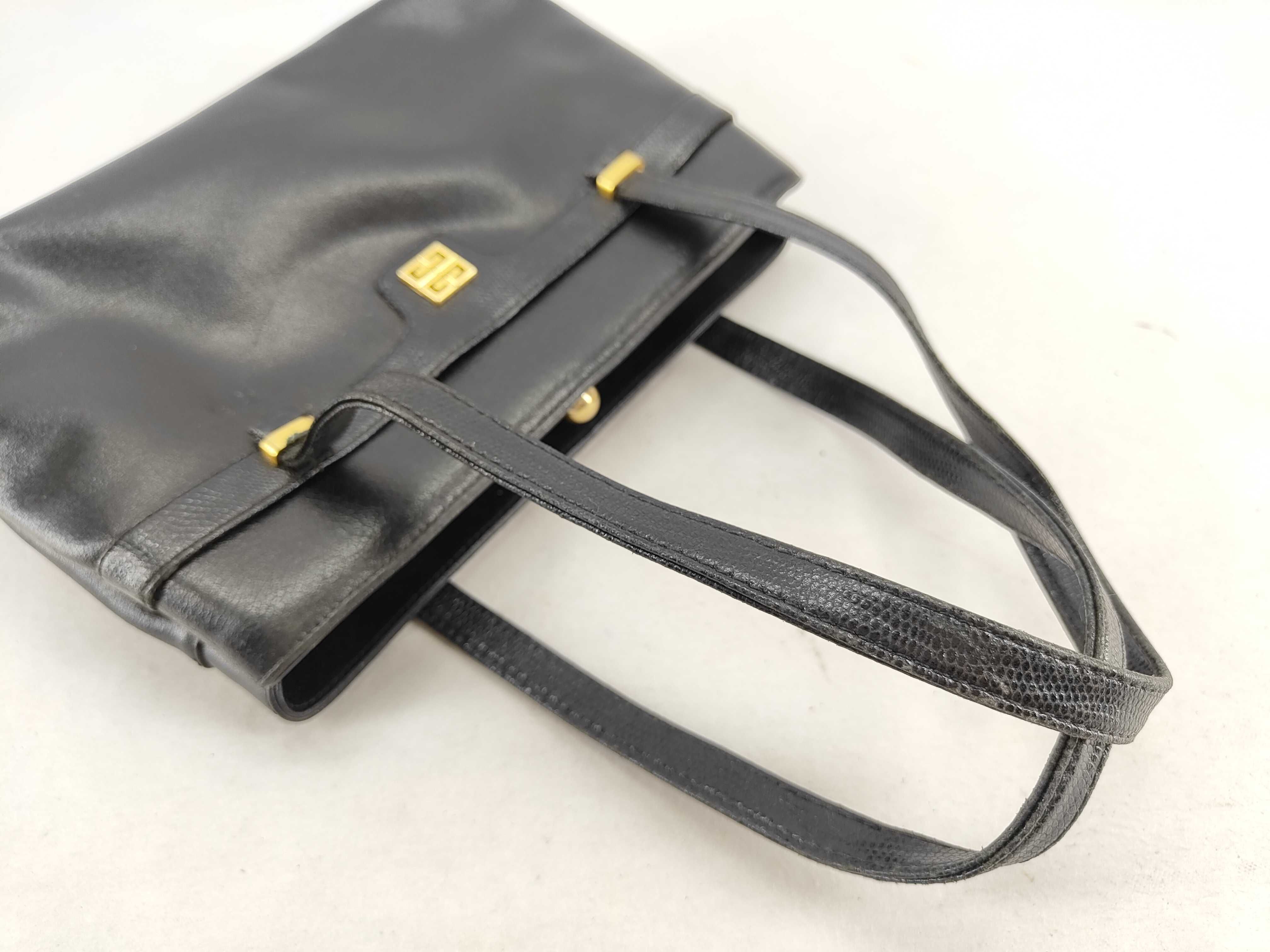 handbag, leather shoulder bag with clasp closure — view 4