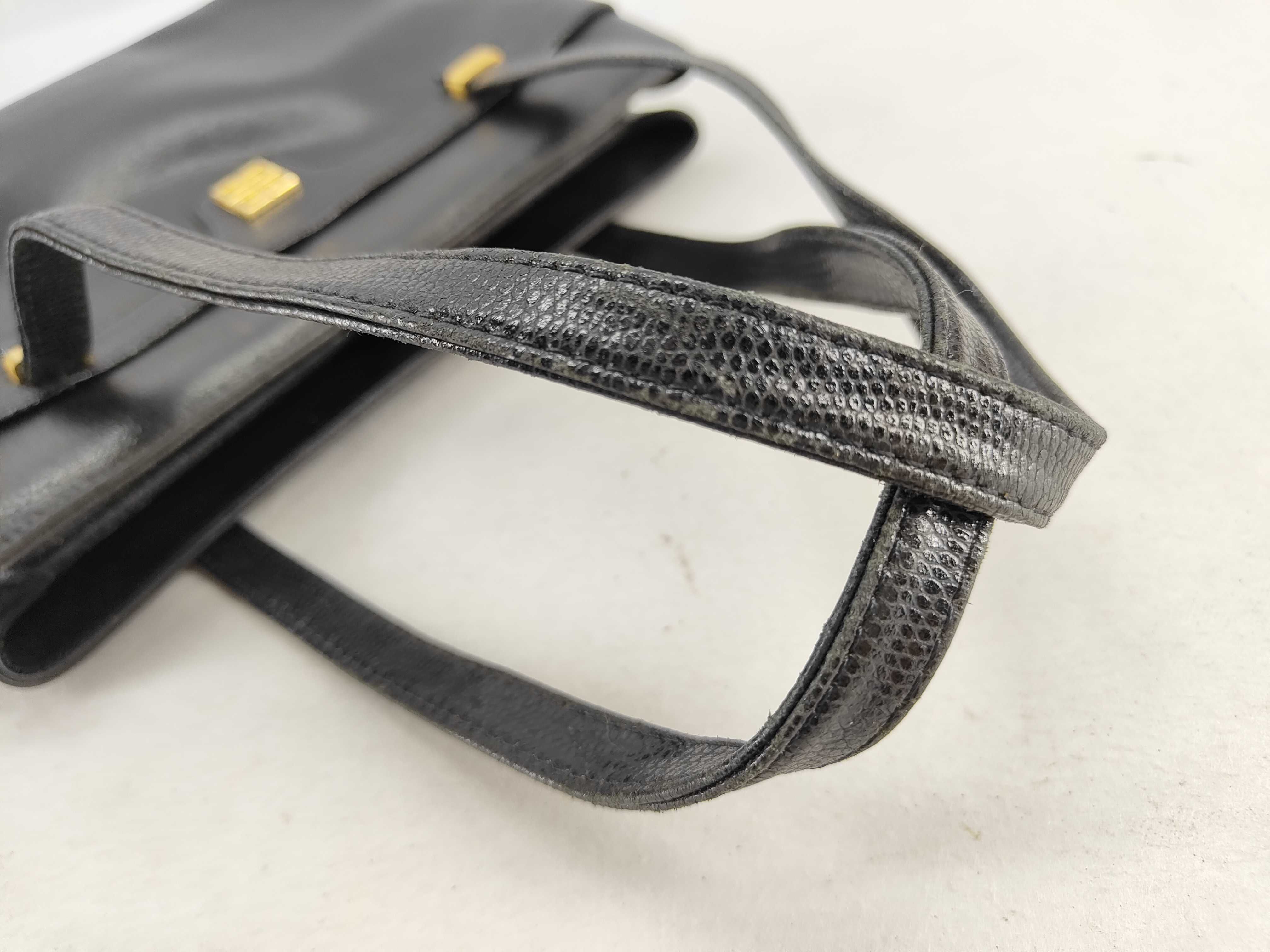handbag, leather shoulder bag with clasp closure — view 5