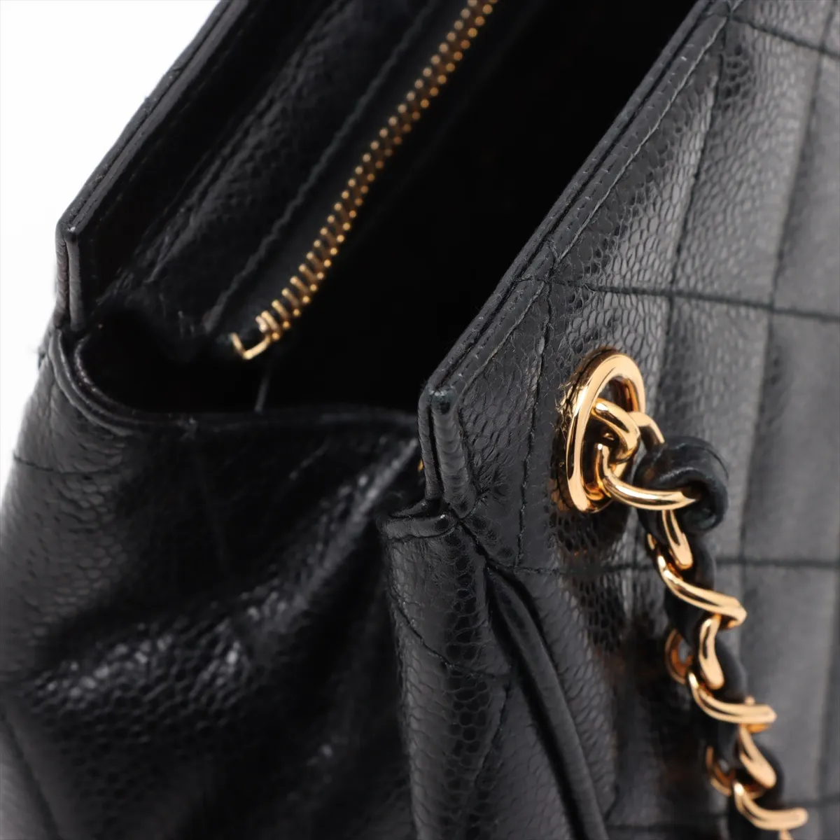 Matelasse Caviar Skin Chain Tote Bag Black Gold Hardware 3853291 No. 3 Guarantee Discoloration — view 11