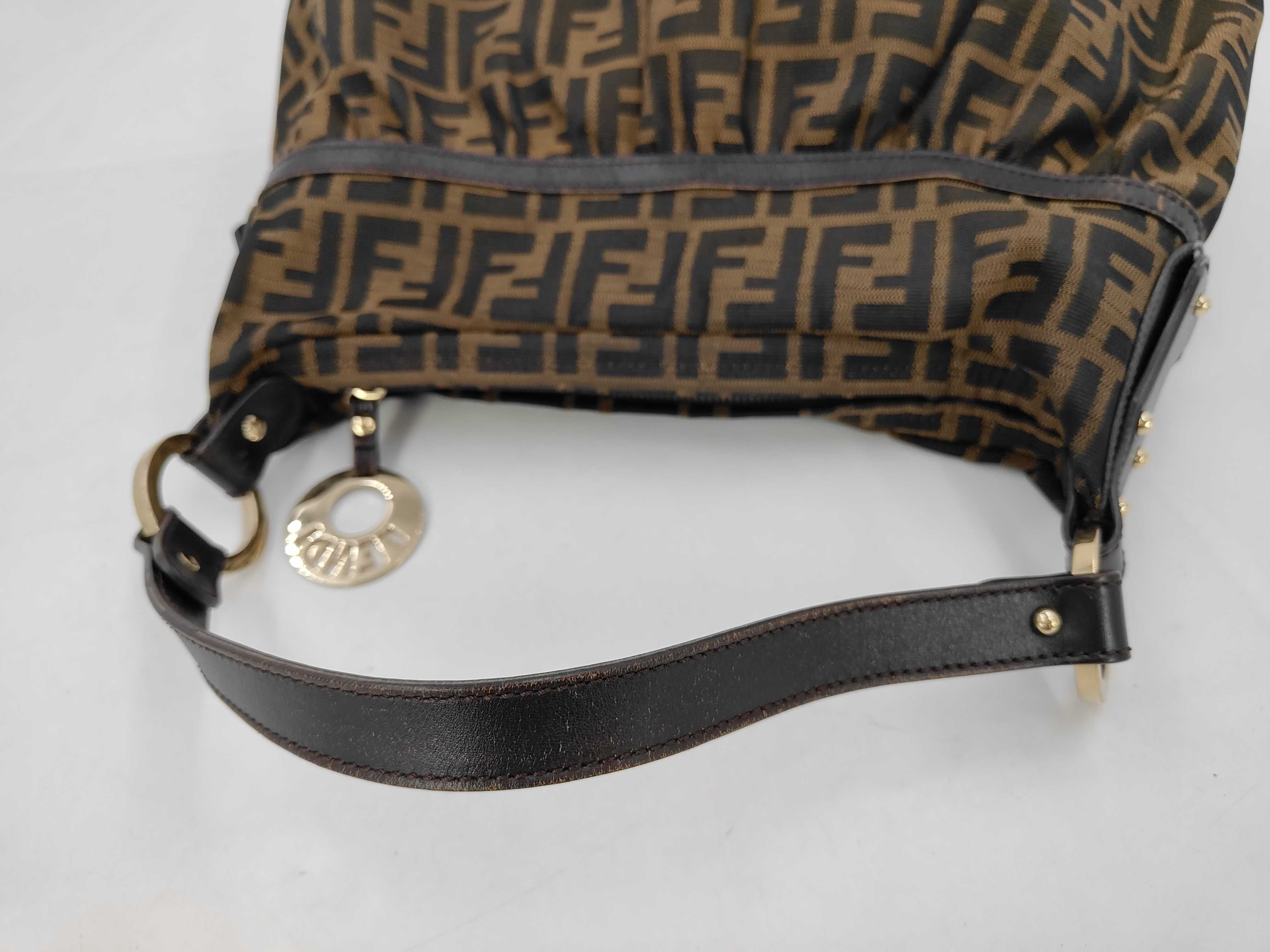 handbag — view 5