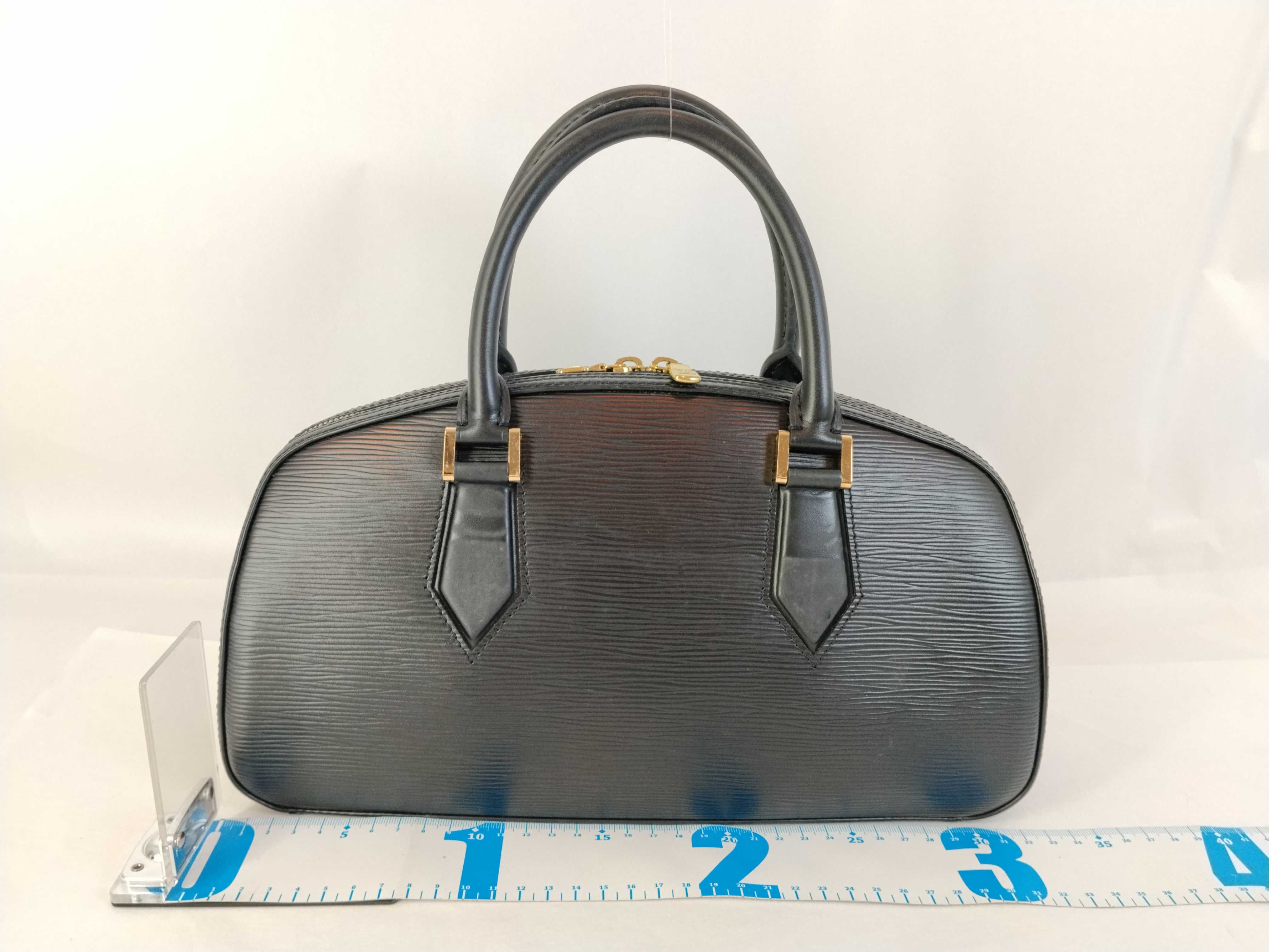 Epi Leather Handbag, Jasmine M52082 — view 2