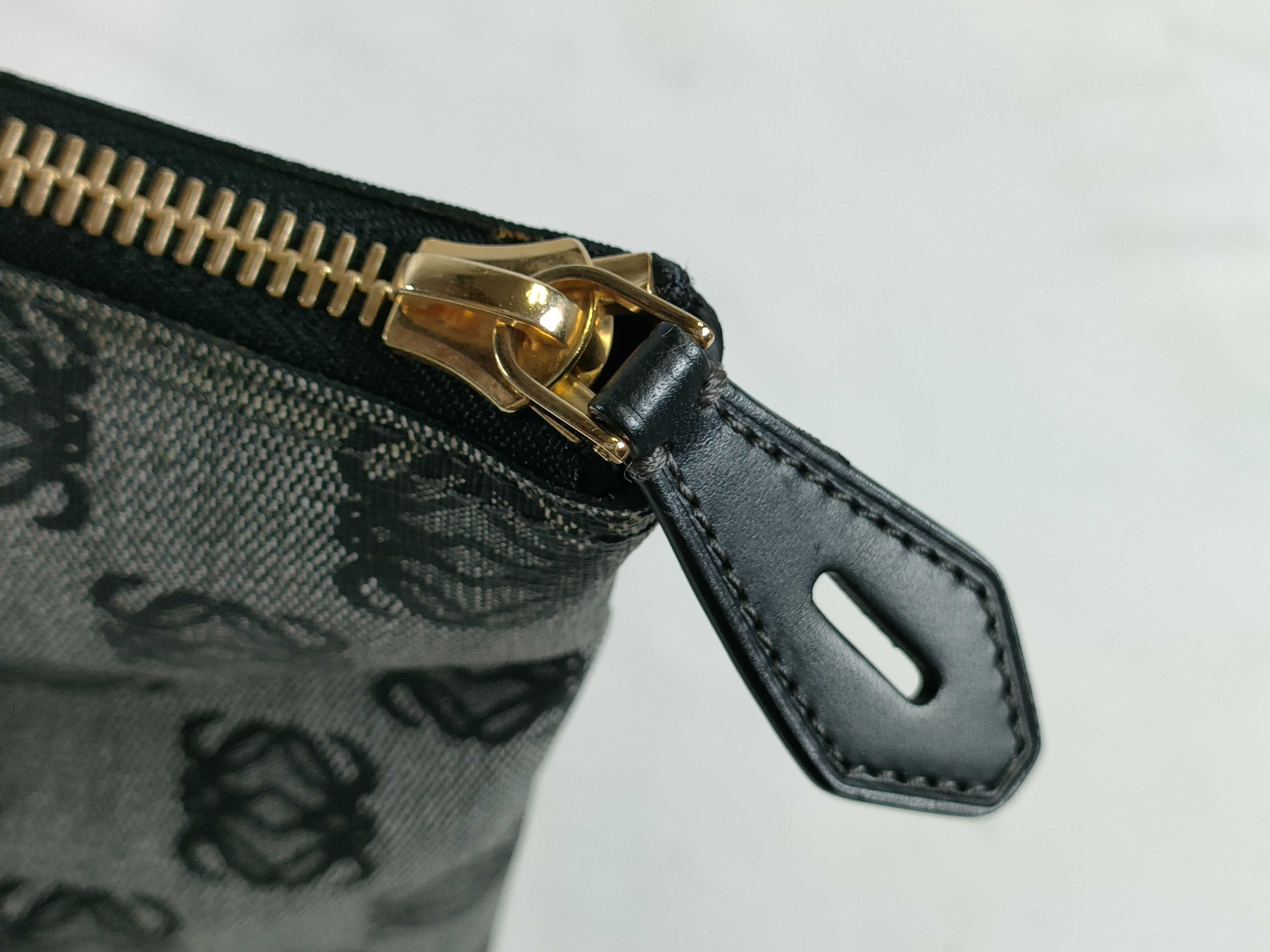 Anagram Tote Bag — view 8