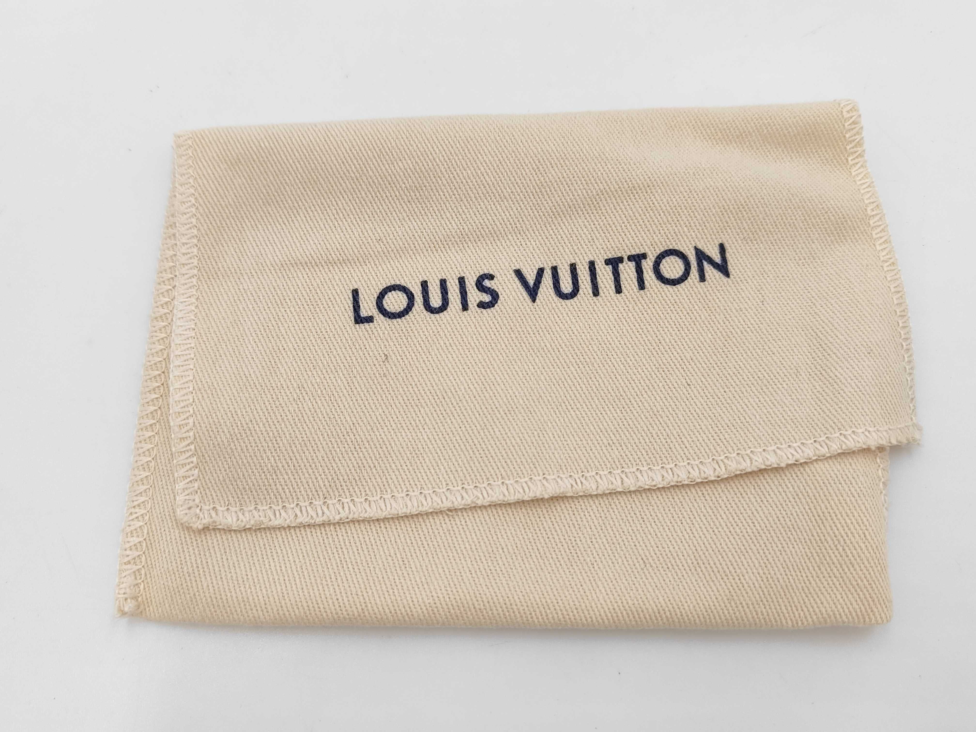 LV Monogram Pochette Clé M62650 Coin Case — view 9