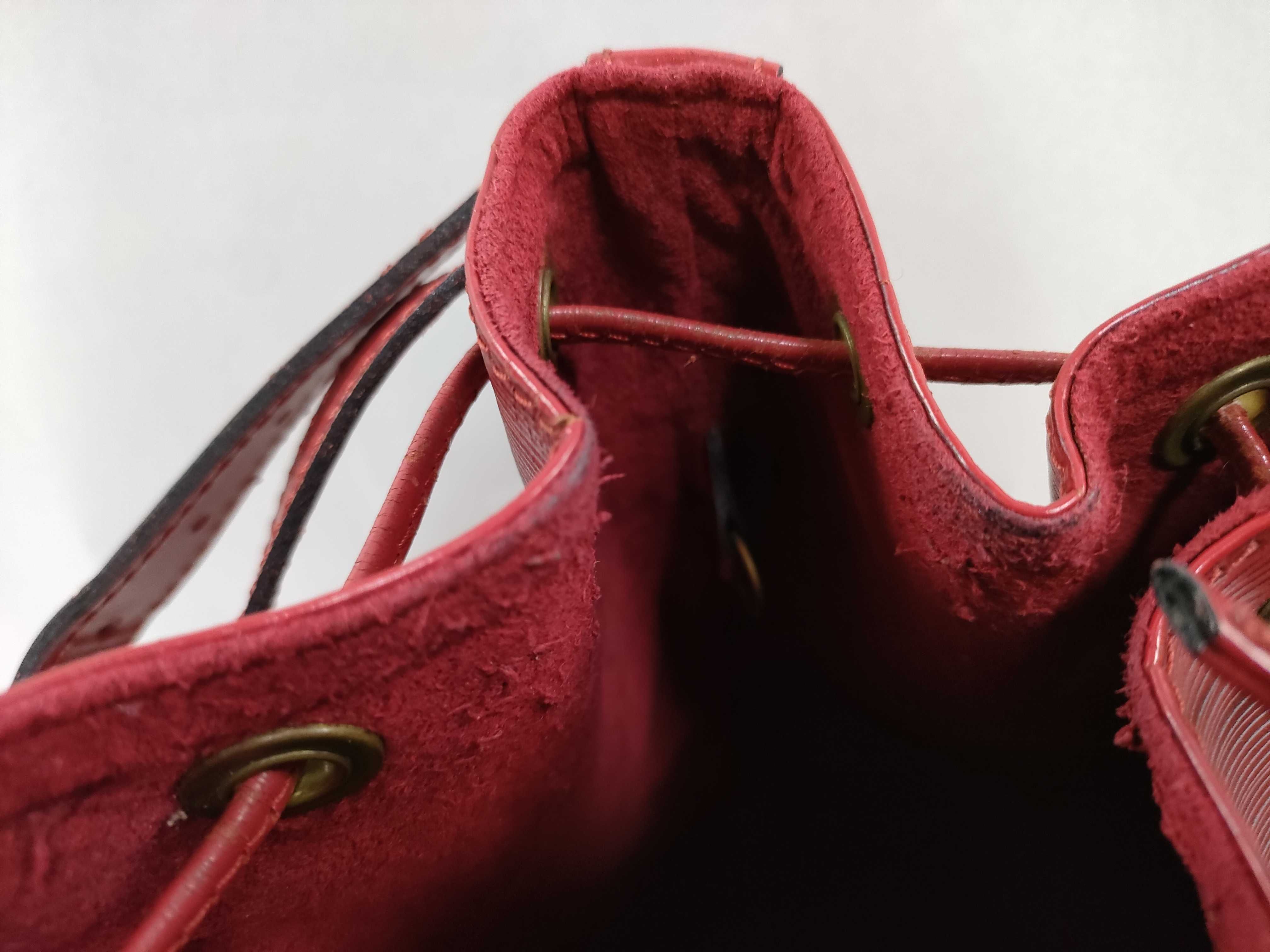 Epi Noe Castilian Red Tote Bag — view 10
