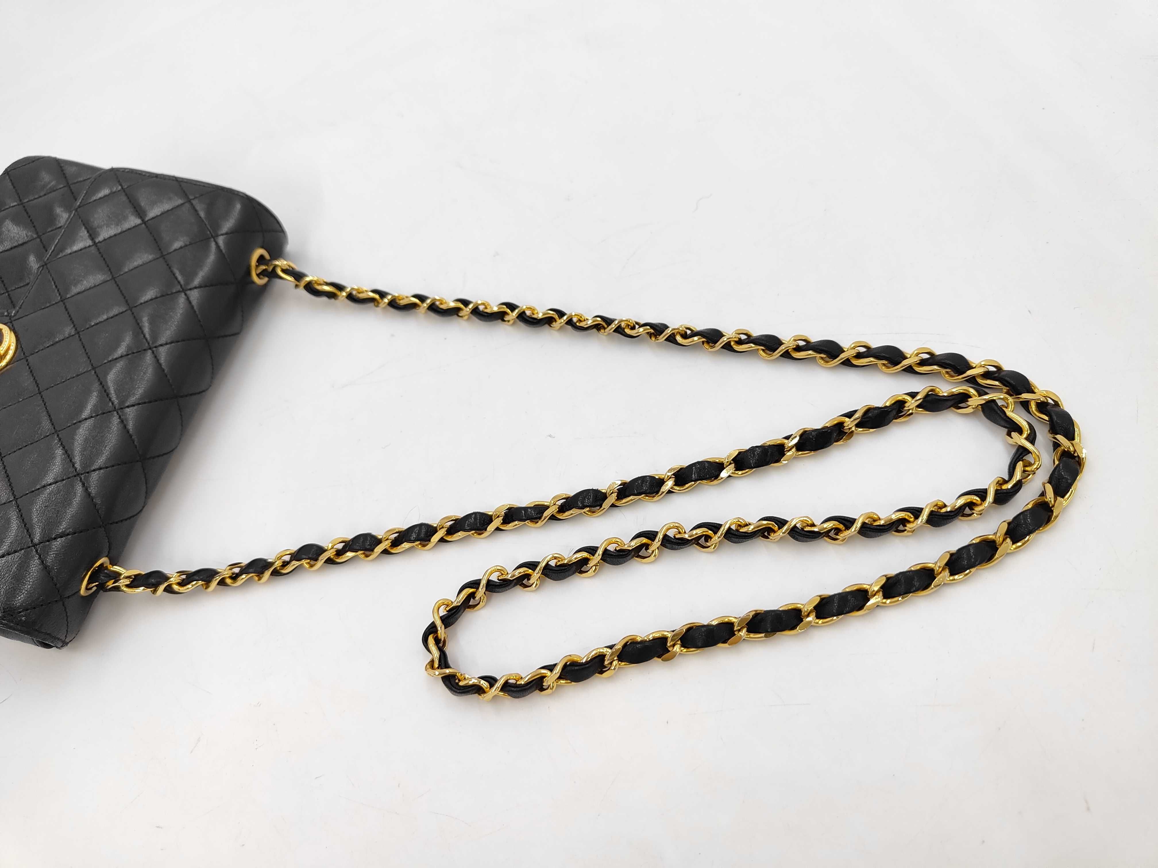 Matelassé 20 Turnlock Shoulder Bag — view 3