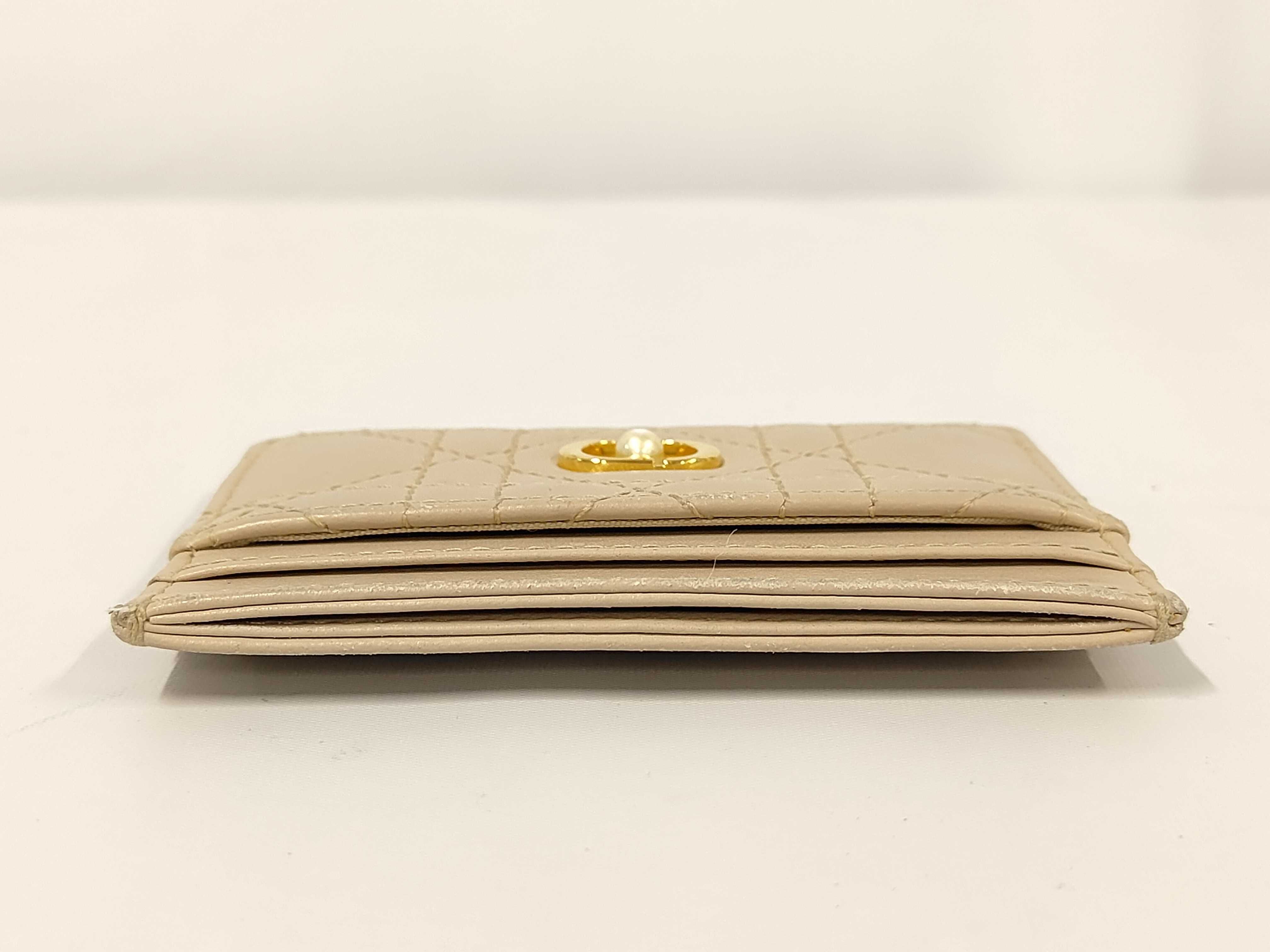 Christian Jolie Pearl Cannage Current Model Card Case Pass Case Leather Card Case — view 6