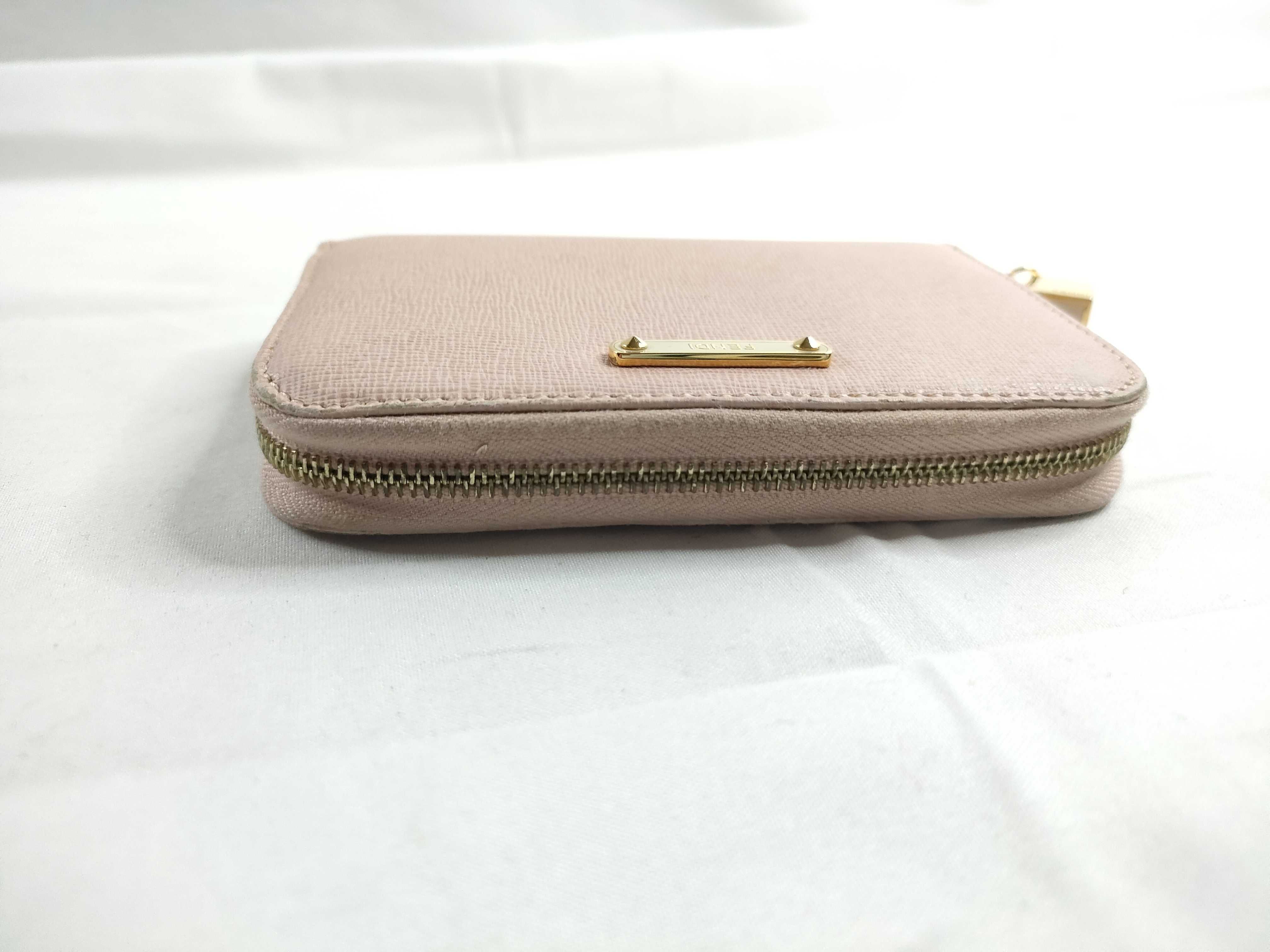 wallet — view 6