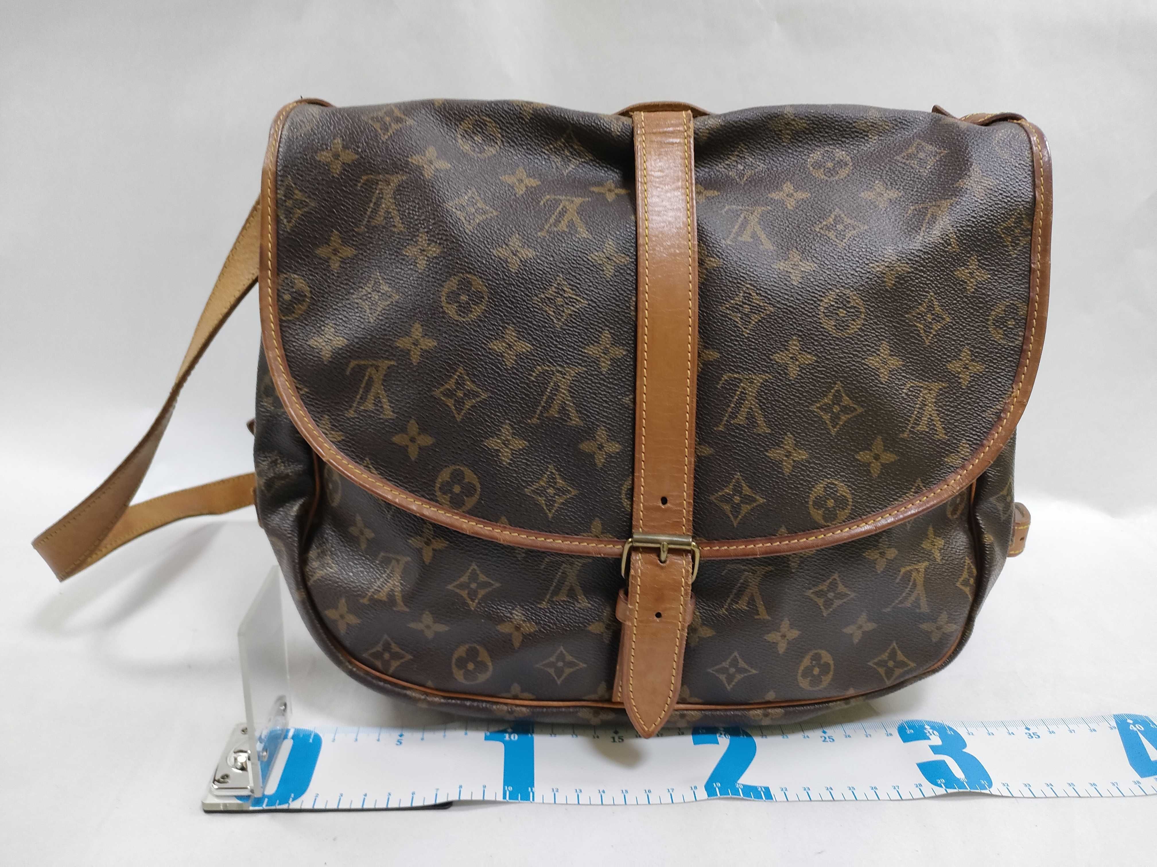 Monogram Saumur 35 M42254 AR1900 Brown Shoulder Bag — view 2