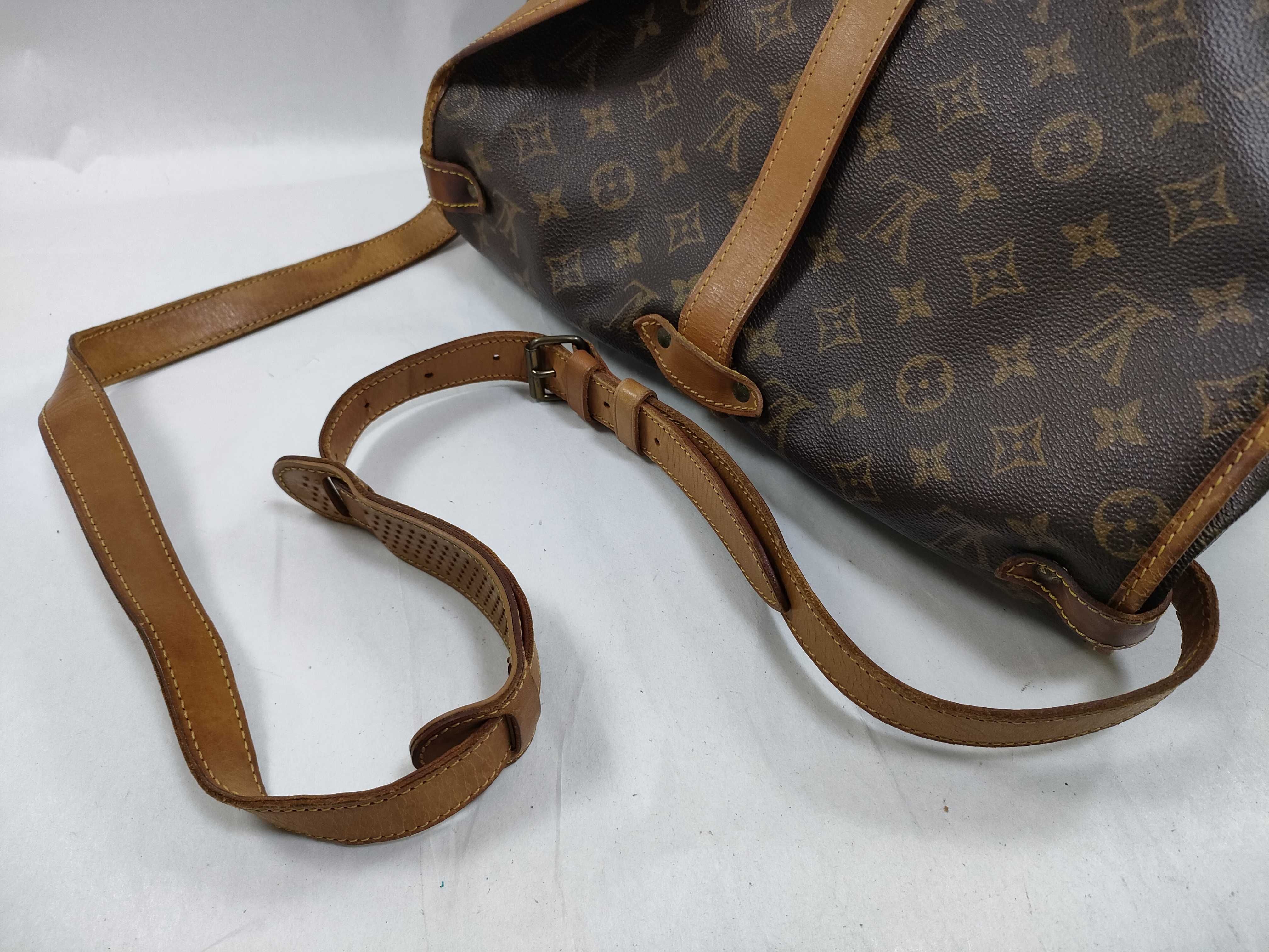 Monogram Saumur 35 M42254 AR1900 Brown Shoulder Bag — view 3