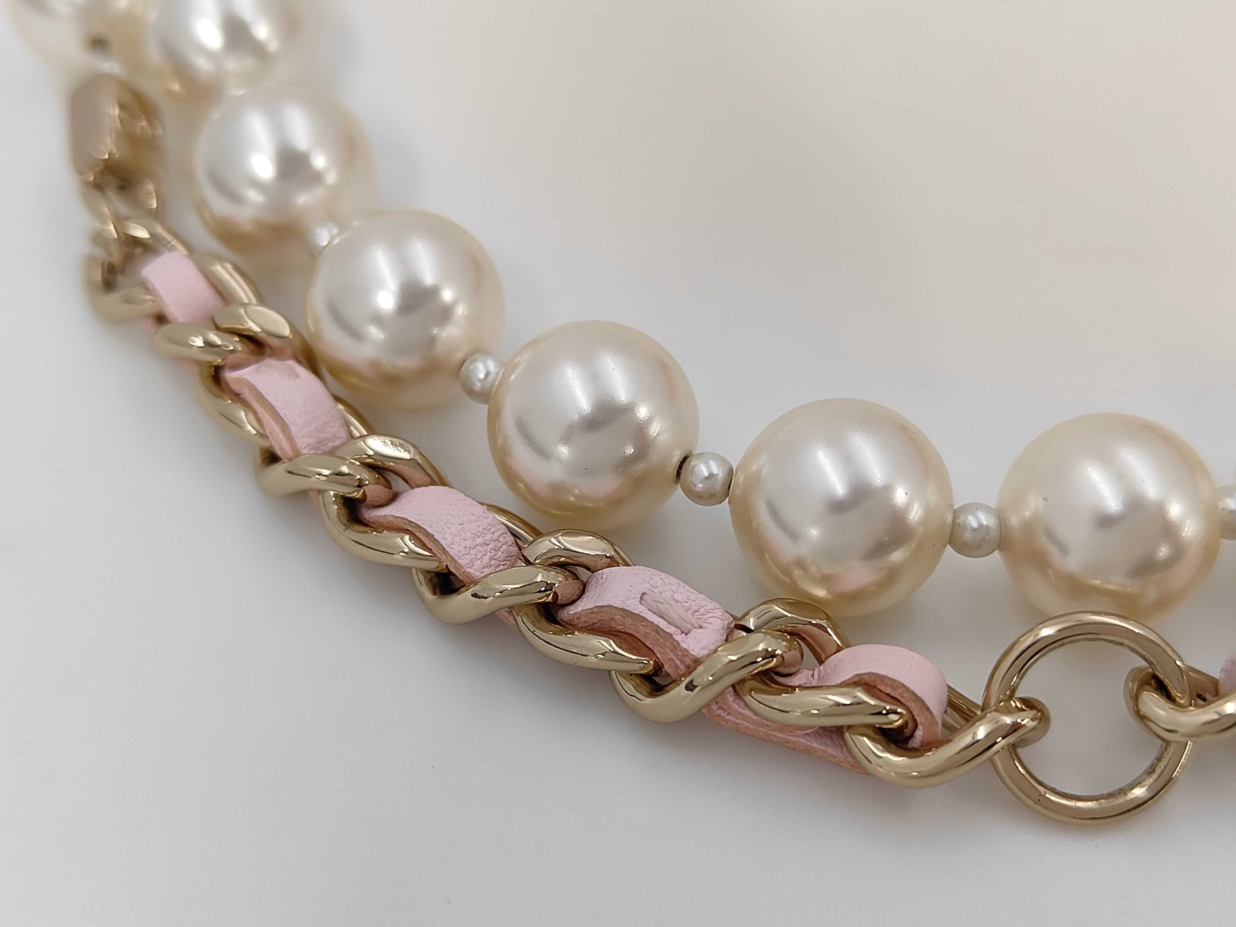 Pearl Matelassé Chain Shoulder Bag — view 6