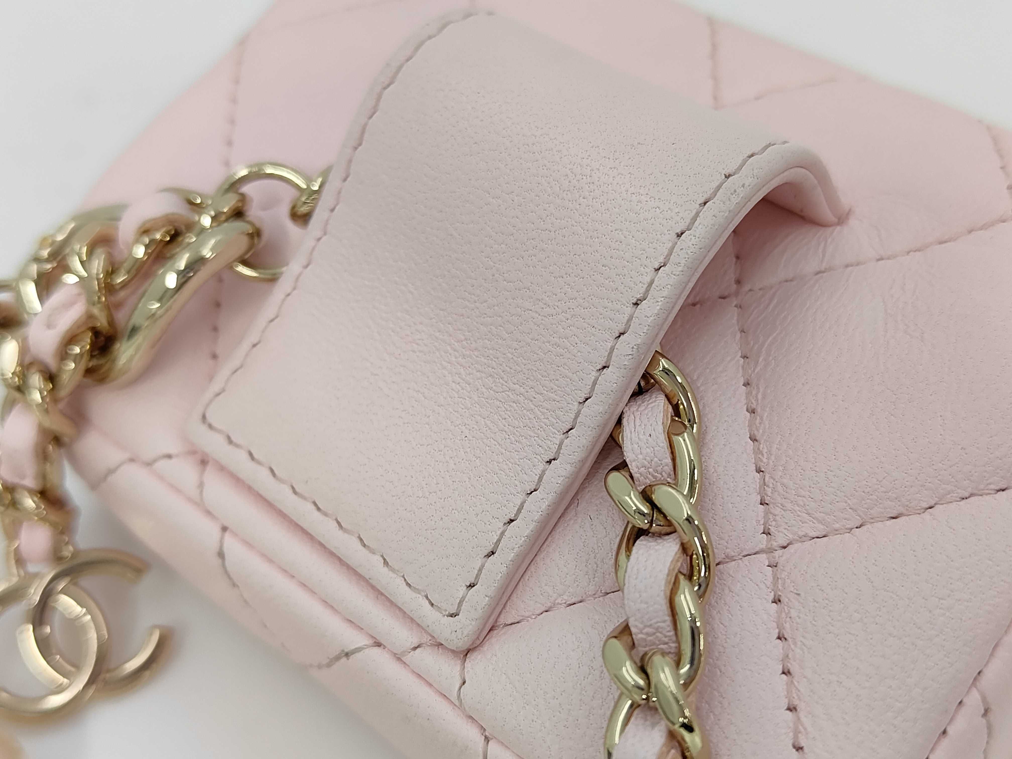 Pearl Matelassé Chain Shoulder Bag — view 7
