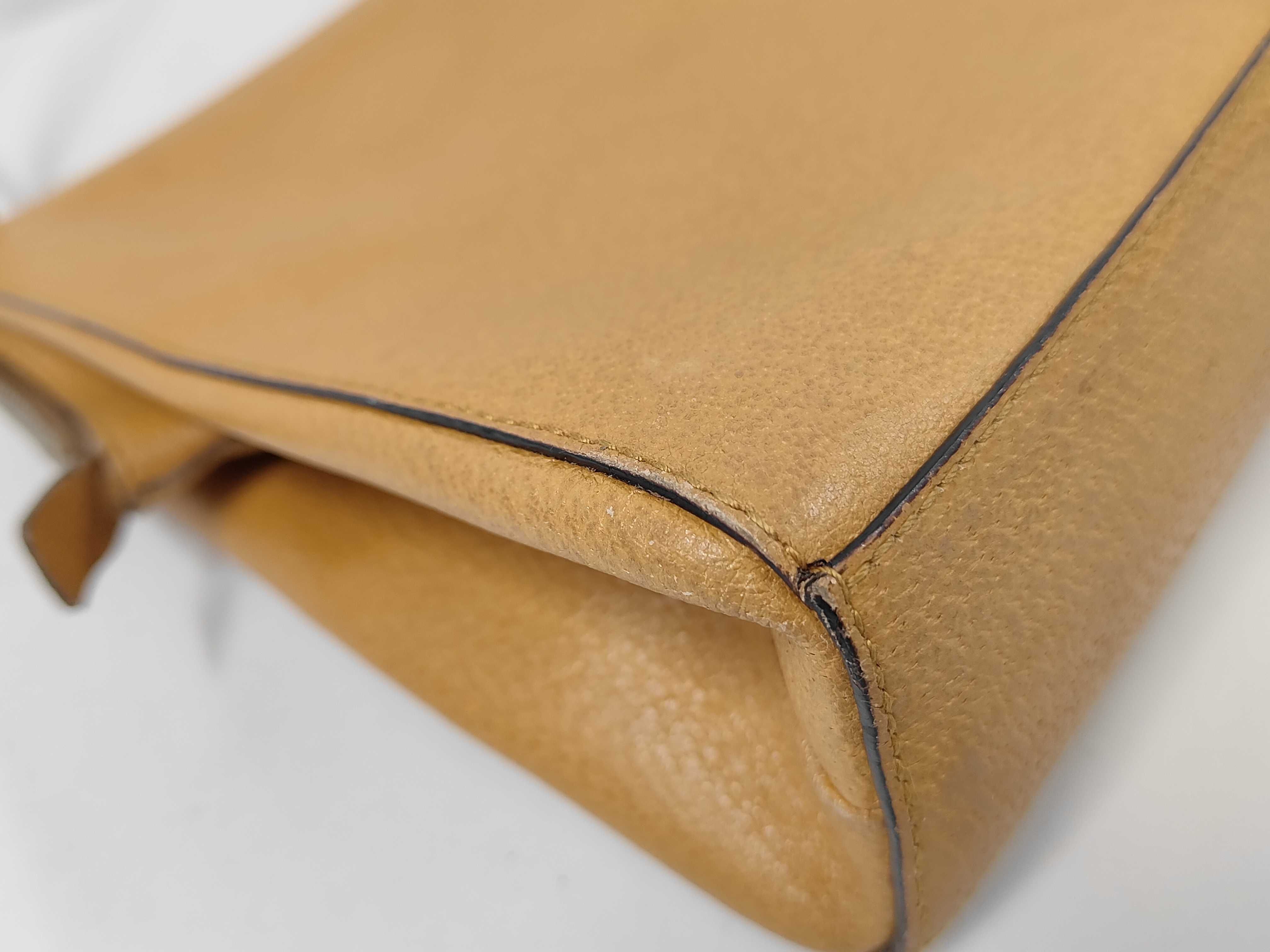 Triangle Plate Shoulder Bag — view 4