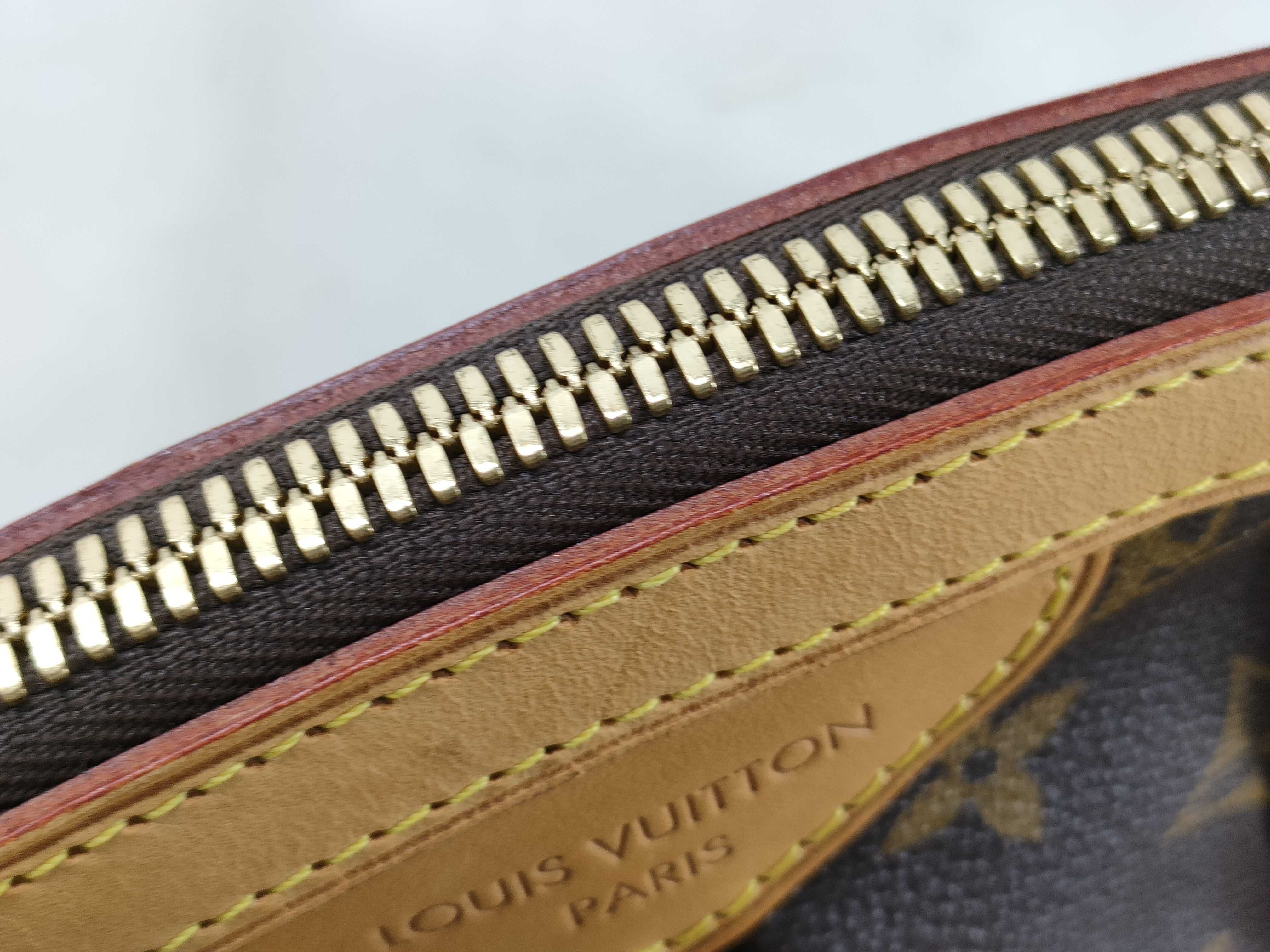 Monogram Tivoli M40143 Handbag — view 8