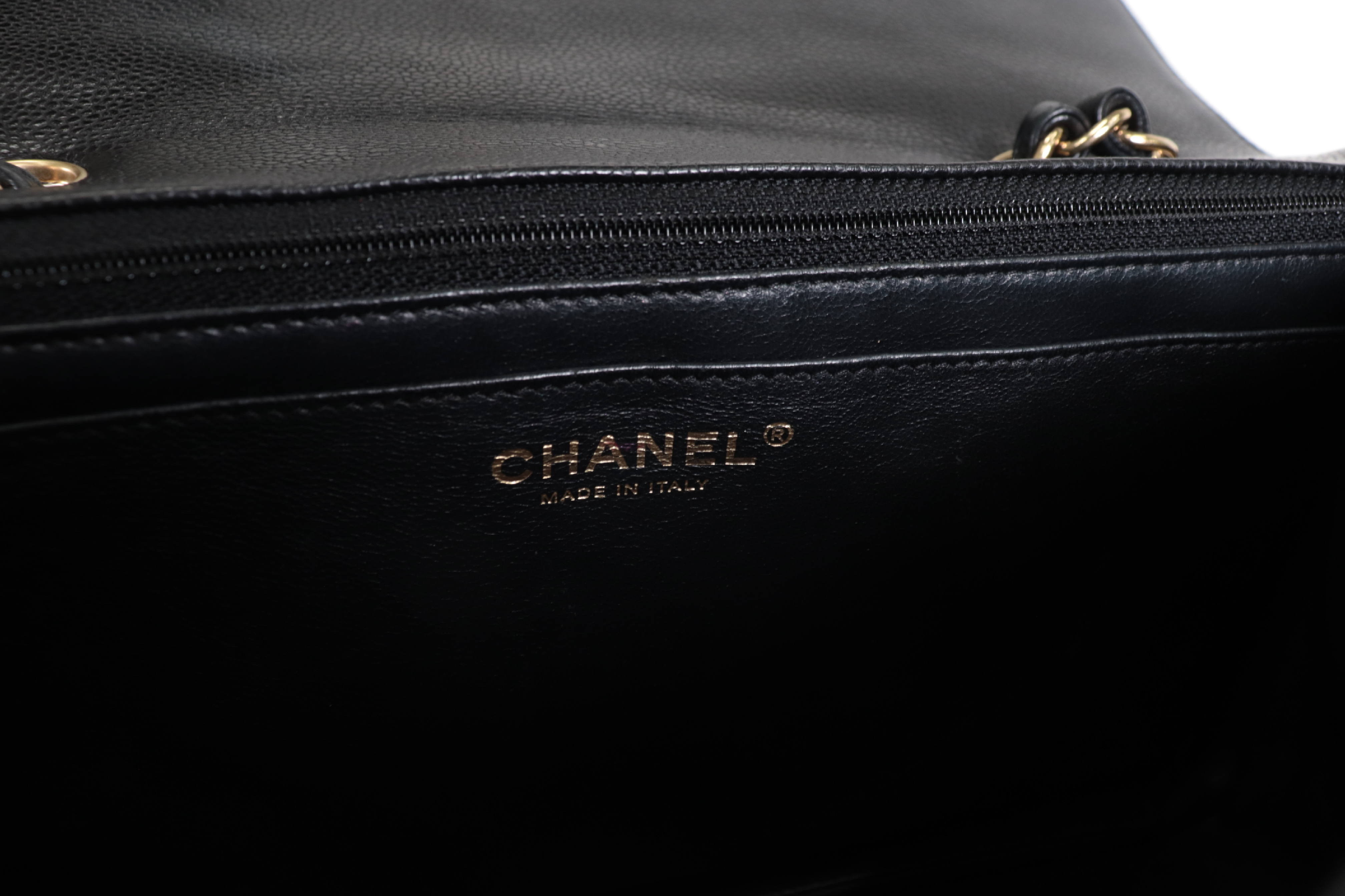 Caviar Turnlock Chain Shoulder Bag (Series 20s) — view 7