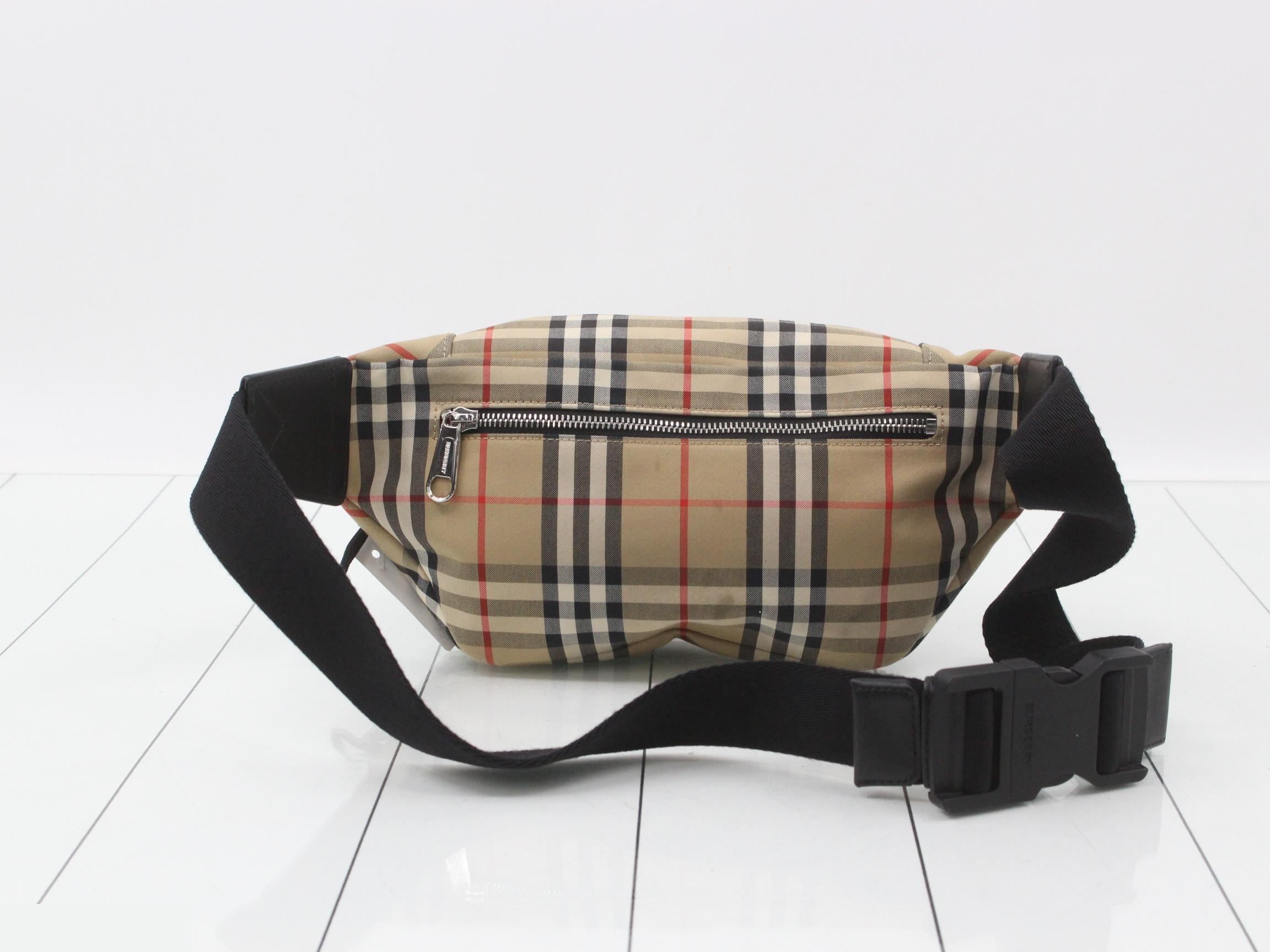 Waist bag — view 2